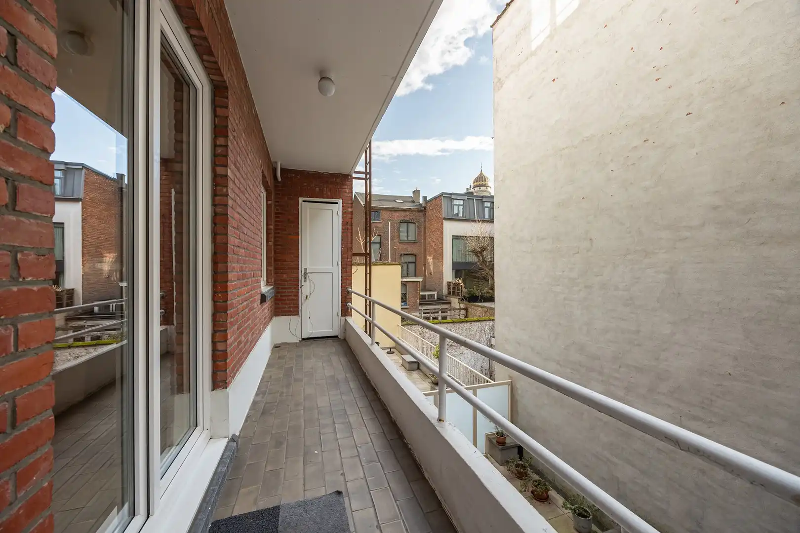 APPARTEMENT MET ZICHT OP KMSKA foto 13