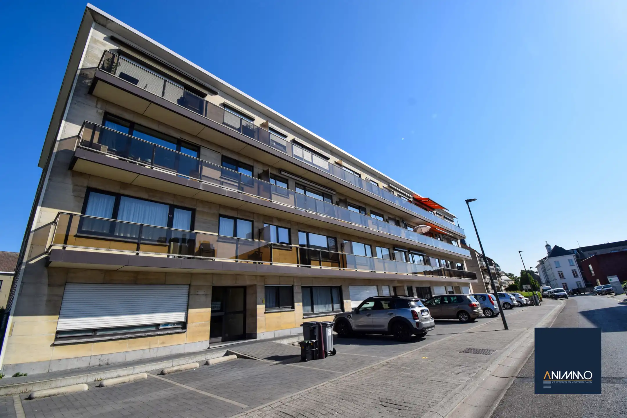 Appartement te huur foto {{pictureIndex}}