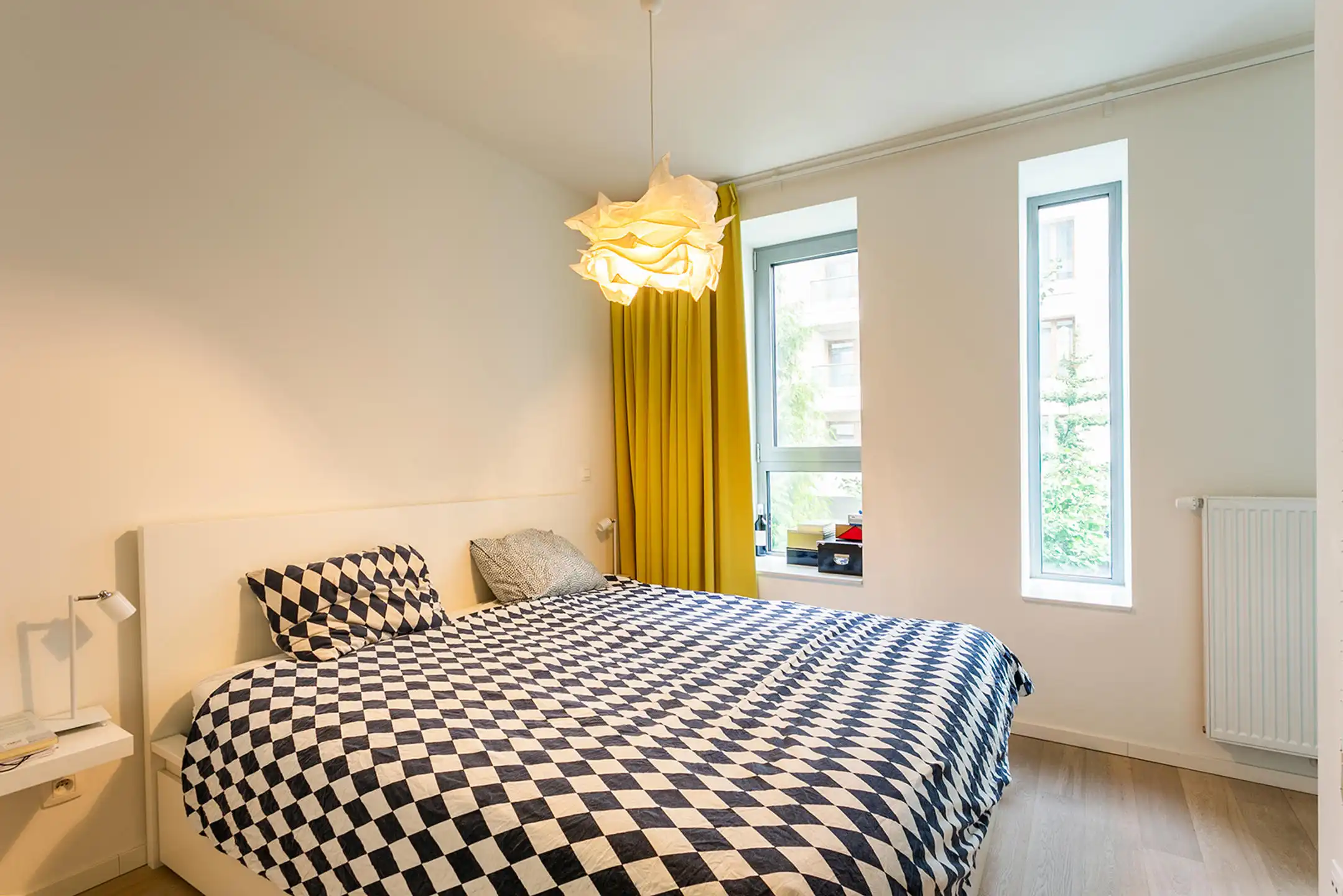Bemeubeld éénslaapkamerappartement op Nieuw Zuid te huur foto 6