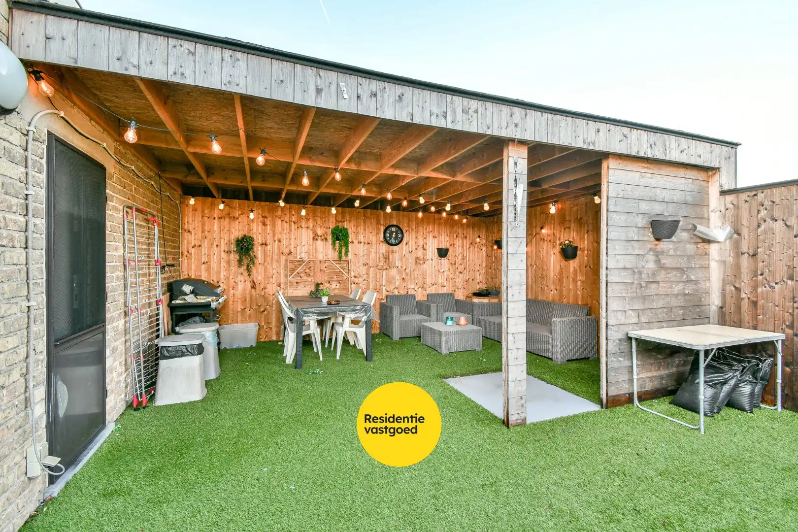 Horecazaak met woonst foto 25