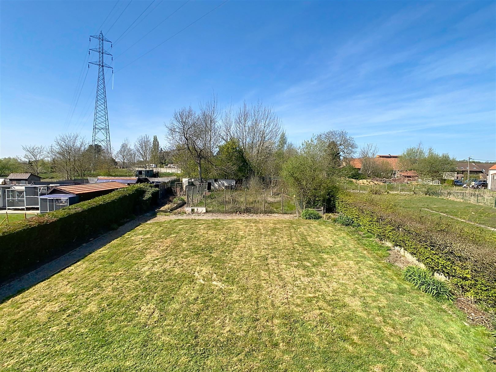 Ruime open bebouwing, 4 slpks, garage, tuin, 10a 54ca foto 37