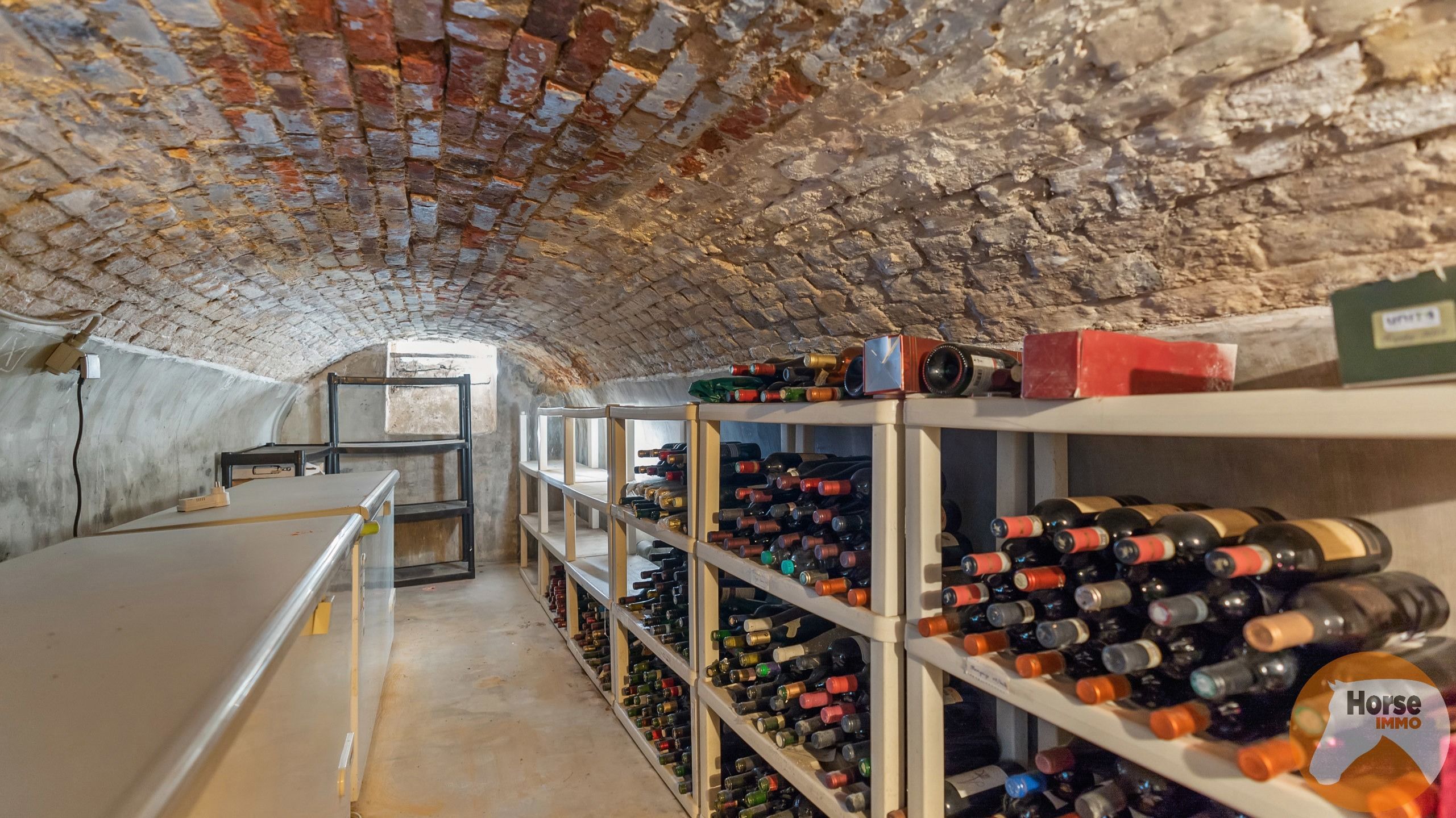 GALMAARDEN  - Unieke woning met grote werkplaats foto 11