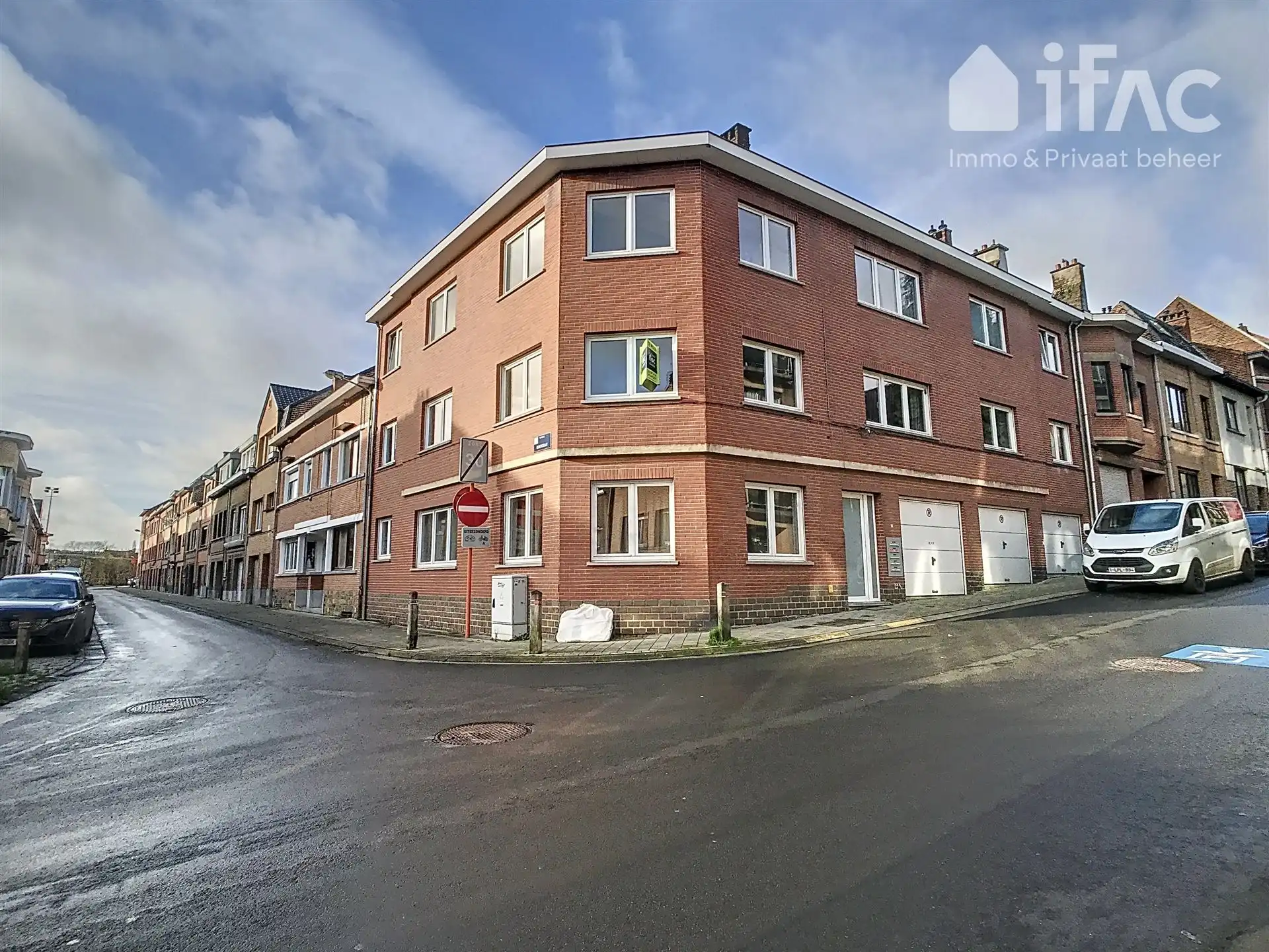 Centraal gelegen volledig gerenoveerd appartement foto 10