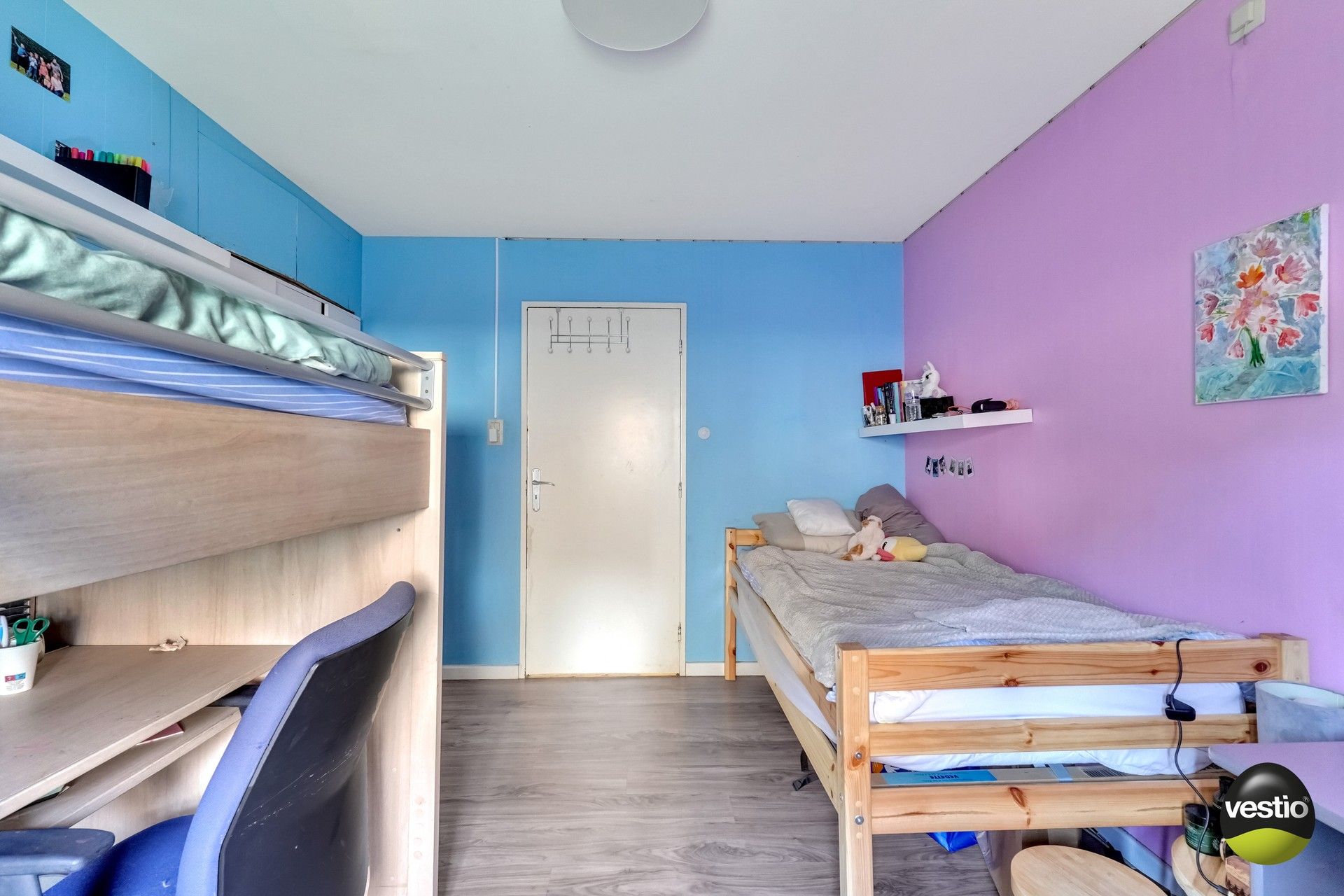 GELIJKVLOERSE BUNGALOW BOORDEVOL POTENTIEEL foto 18