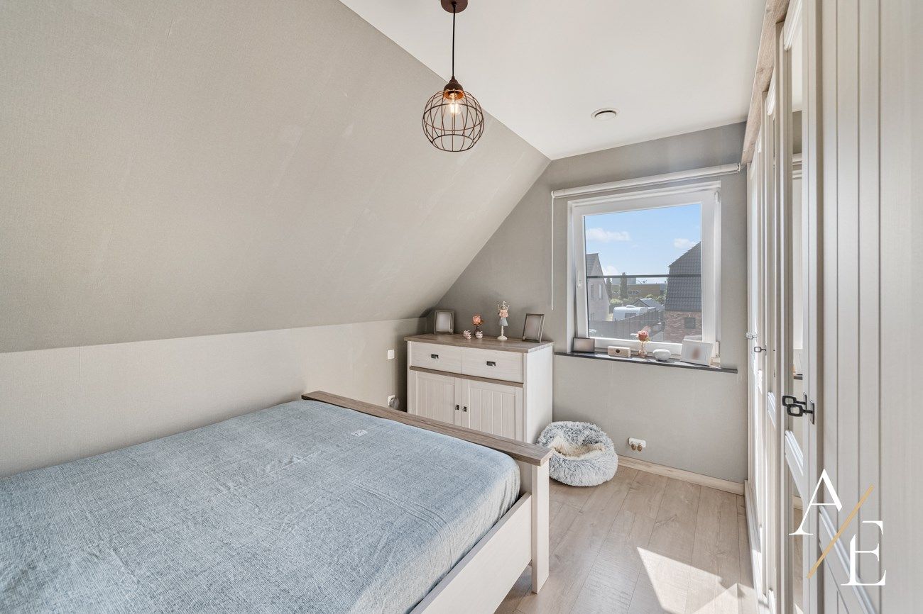 MELLE - Instapklare woning met gezellige tuin, terras en pergola in kindvriendelijke wijk foto 10