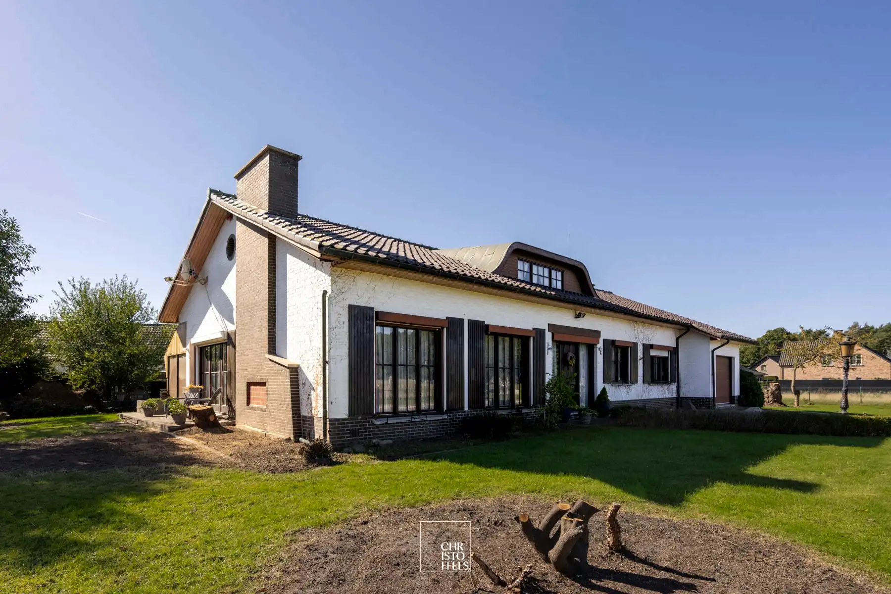 Ruim perceel (1.257 m²) met (ver)bouwpotentieel in het groene Zutendaal! foto 8