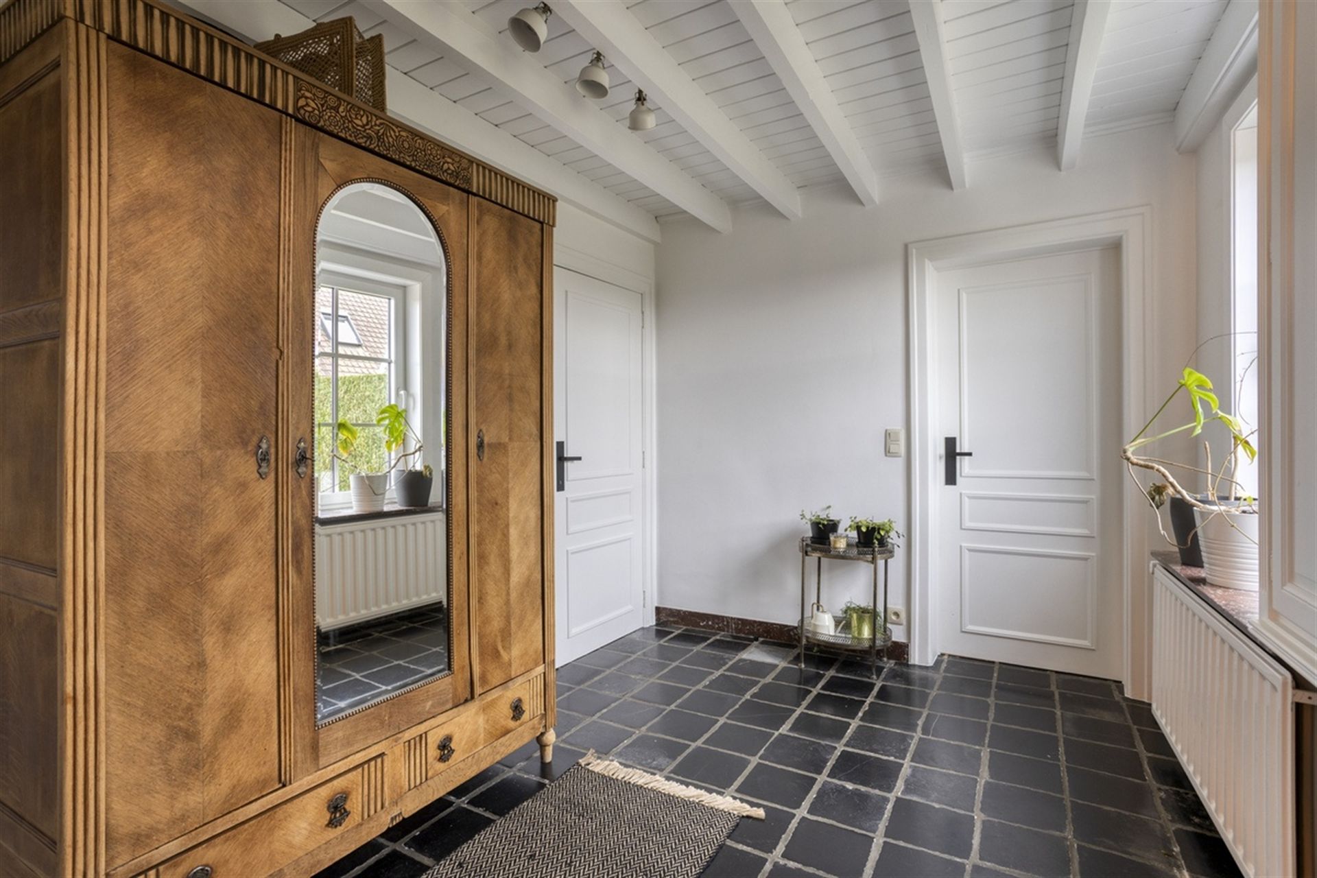 Gerenoveerde hoevewoning in het landelijke Kobbegem! foto 3