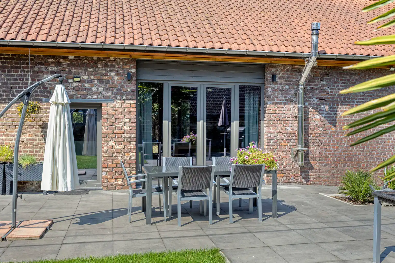 MOOI GERENOVEERDE HOEVE IN LINTER foto 19