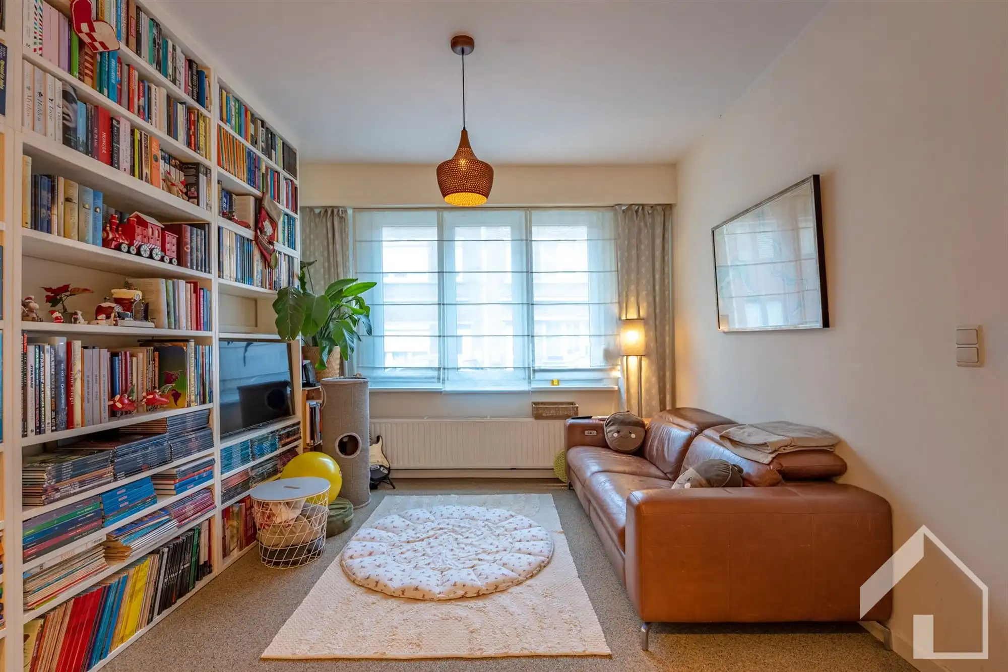 Verzorgde gezinswoning op uitstekende locatie in Merksem foto 2