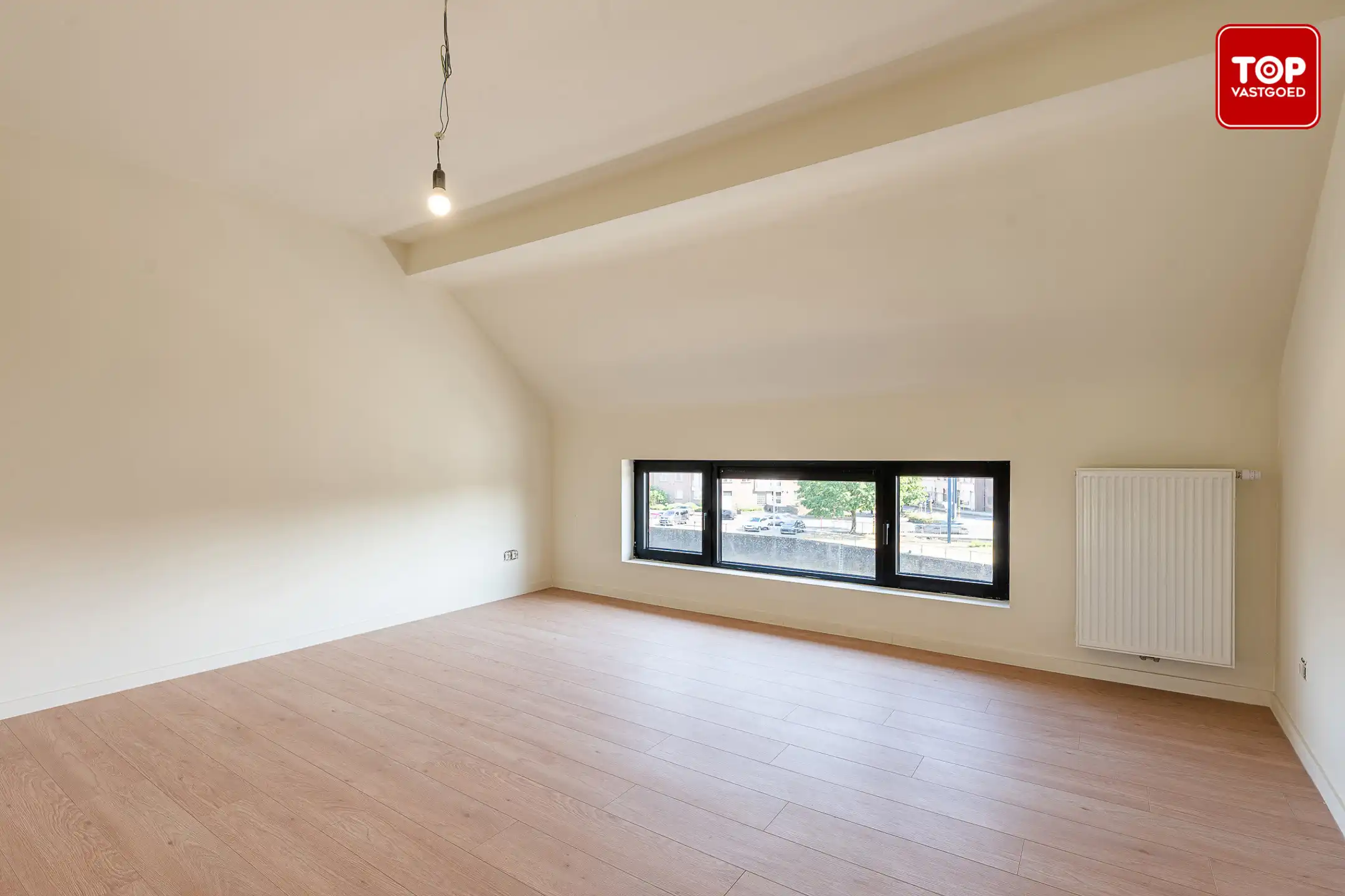 Totaal gerenoveerde woning met 3 slaapkamers en tuin (EPC A) foto 24