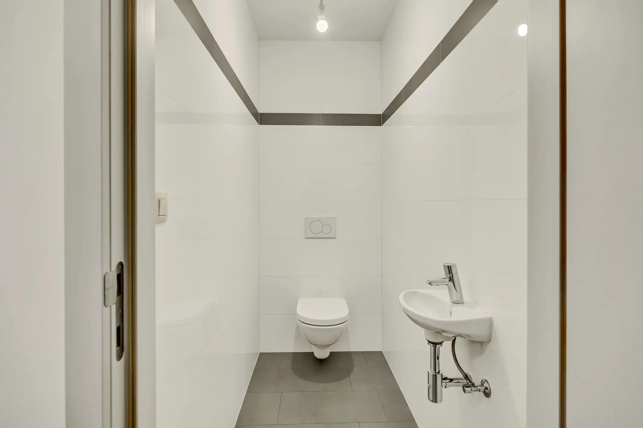 Energiezuinig appartement met 2 slpks, terras en garagebox foto 4