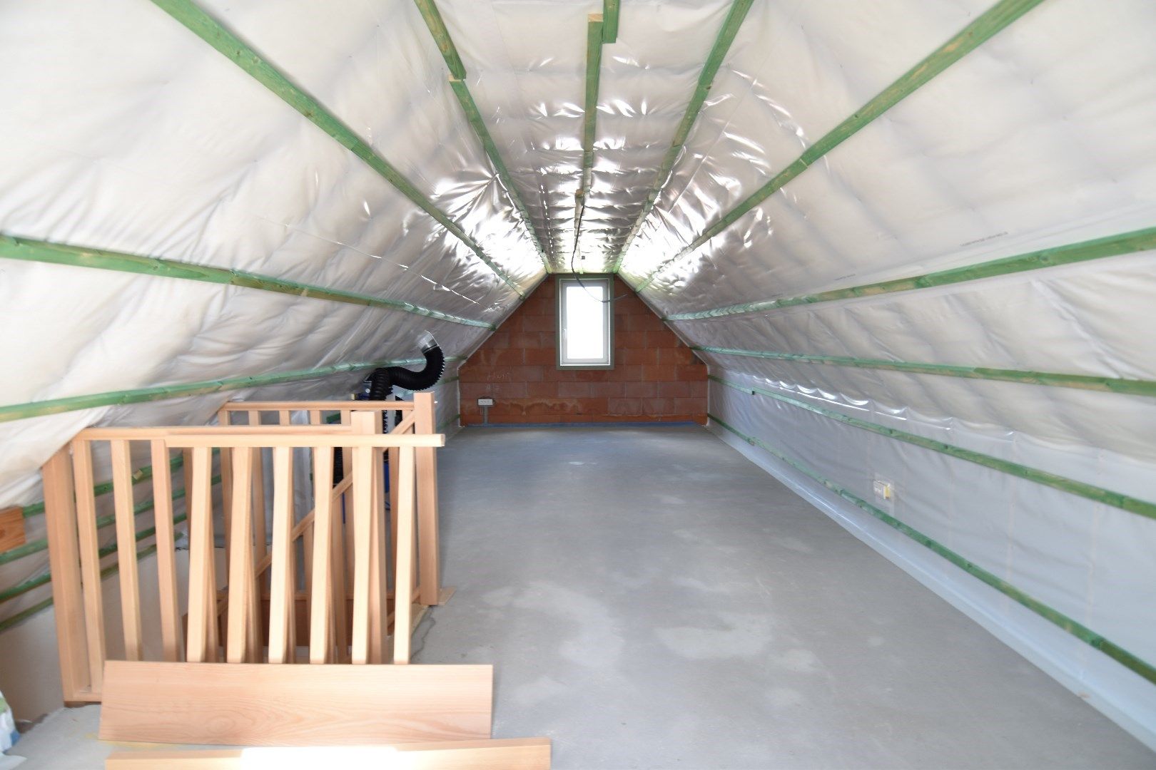 Instapklare woning in rustige omgeving te Heule foto 10