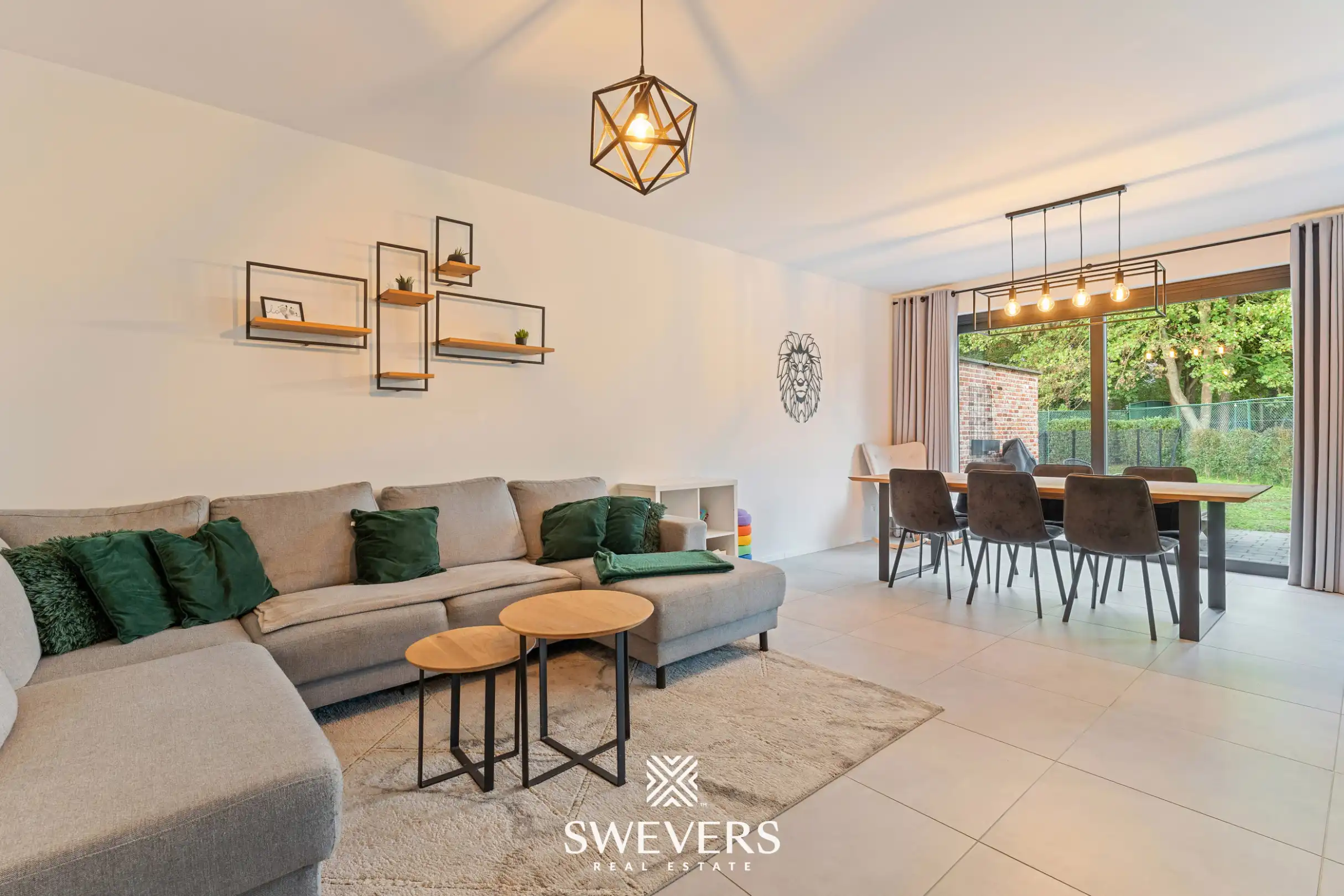 Instapklaar gelijkvloers 2 slpk-appartement met terras en tuin in Heusden. foto 6