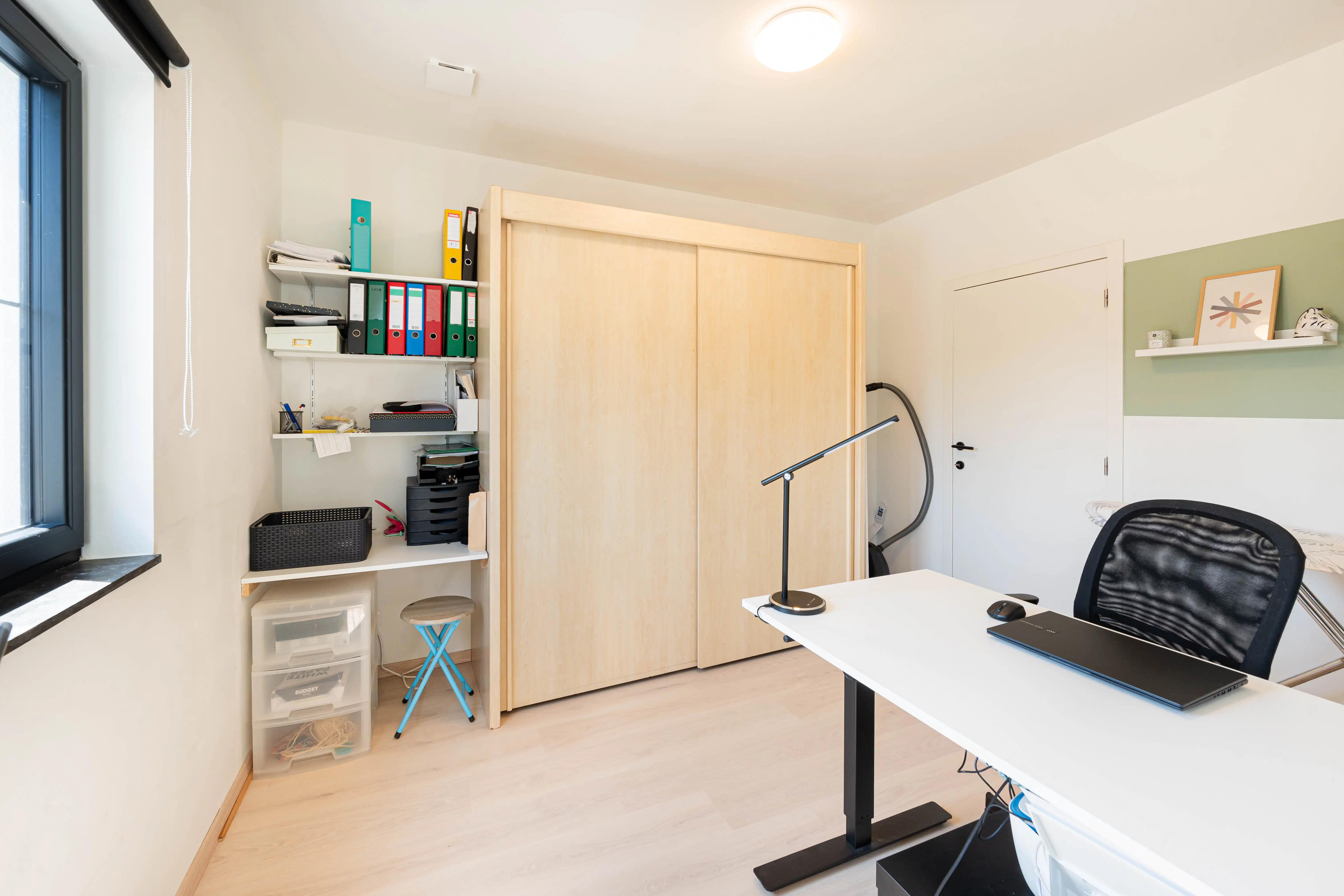 BEN-woning met 4 slaapkamers, 3 badkamers en groen uitzicht! foto 27