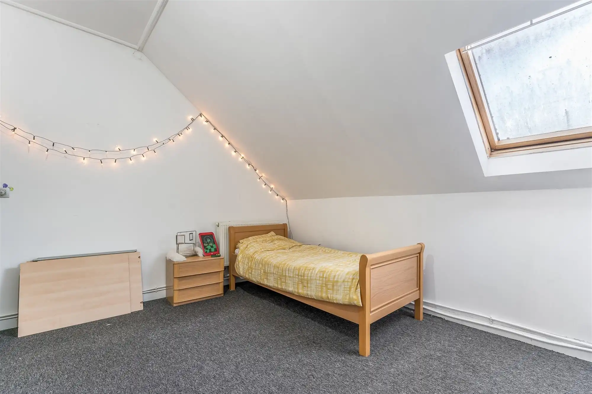 HANDELSHUIS MET RUIM HANDELSPAND EN 2 WOONENTITEITEN OP PERCEEL VAN 9A68CA TE KOERSEL foto 27