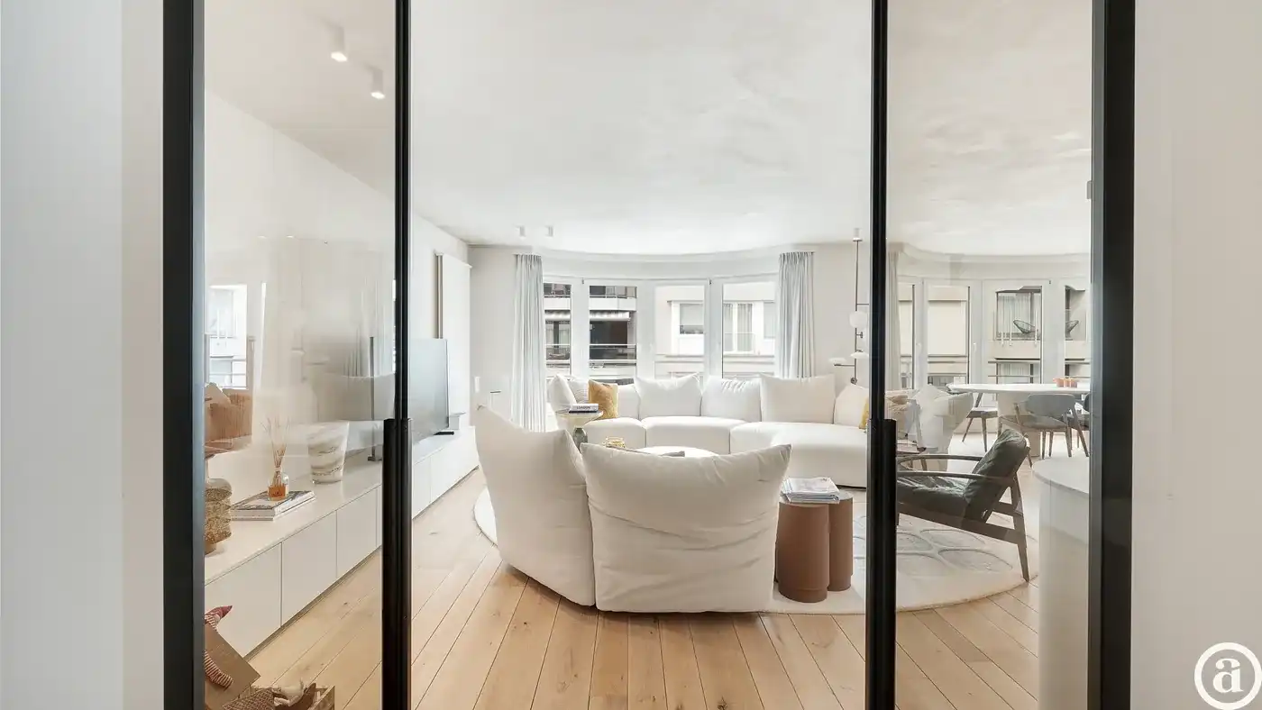 Prachtig vernieuwd appartement (3slpk) nabij het Rubensplein foto 6
