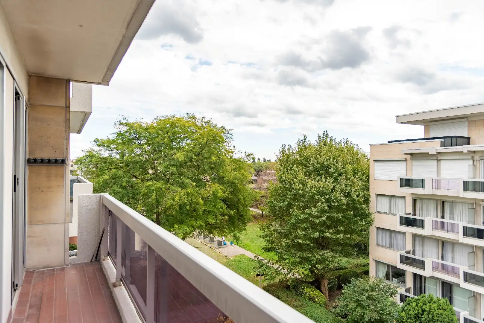 Aangenaam 2-slaapkamerappartement met terras op centrale ligging foto 4