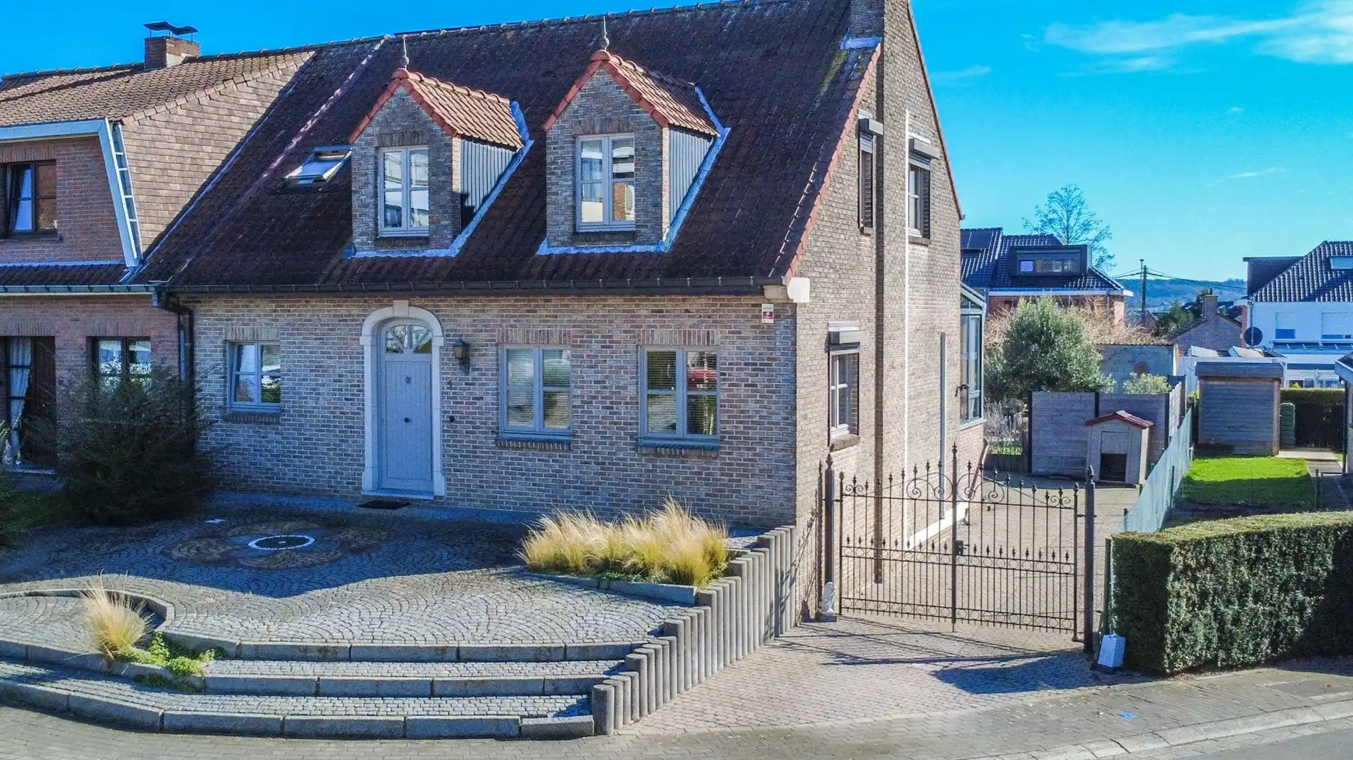 INSTAPKLARE WONING MET 3SLP, TUIN & GARAGE! foto 5