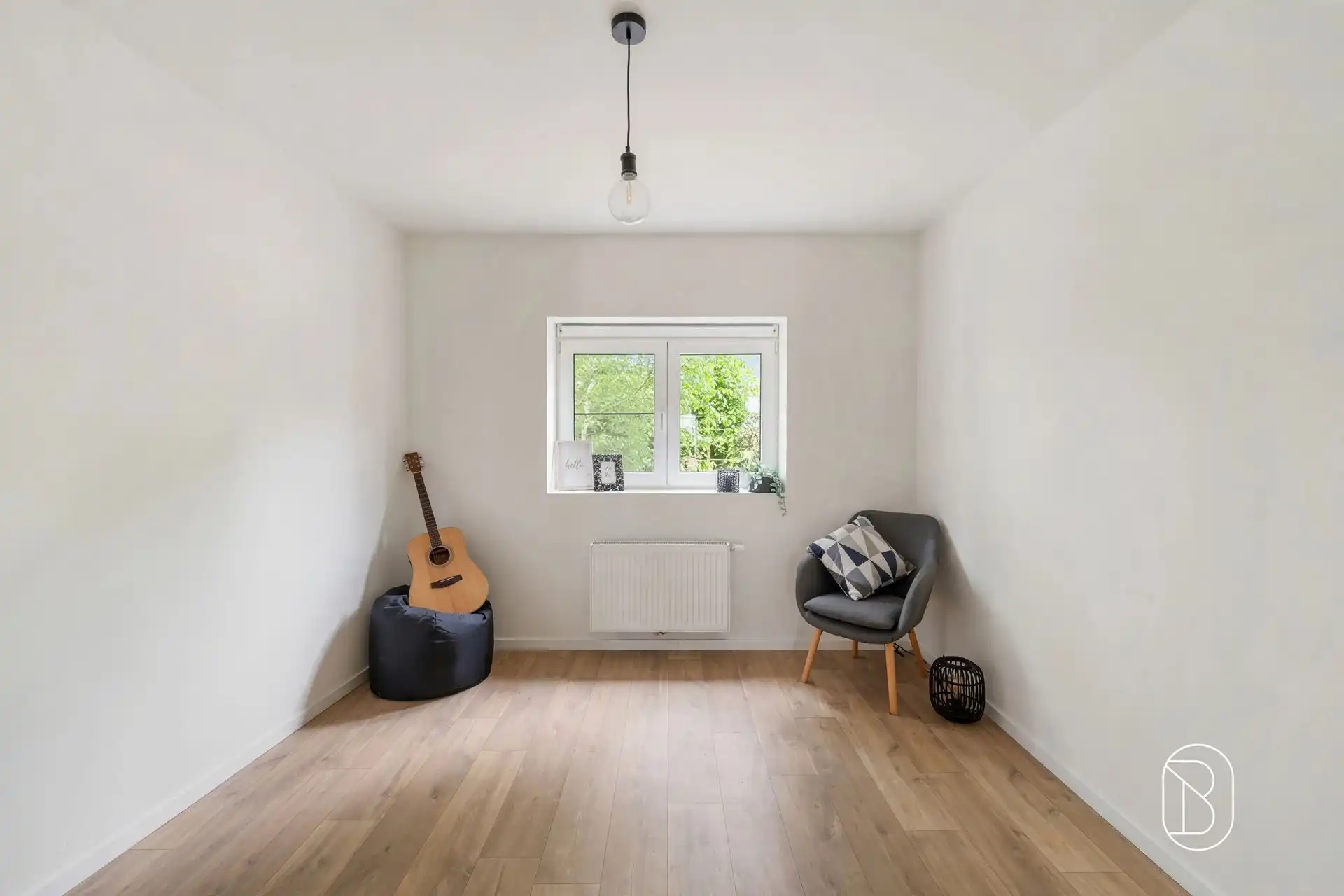 Mooie nieuwbouwwoning met 3 slk en 2 badkamers, + tuin foto 13