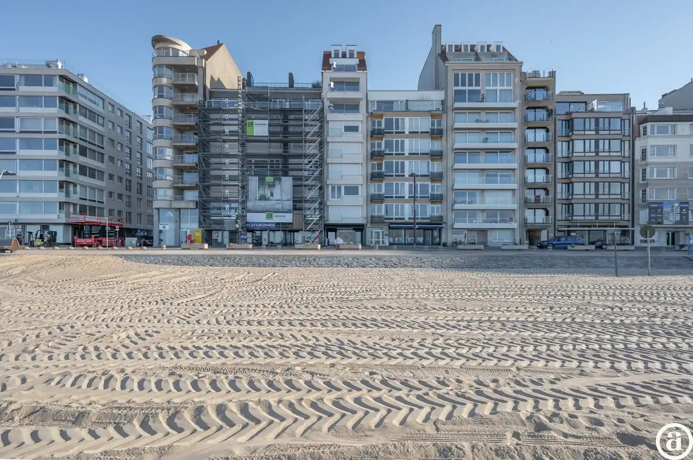 Prachtig nieuwbouw duplex-appartement op Zeedijk te Zoute. foto 28