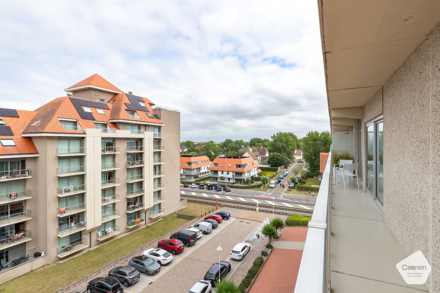 Fantastisch gerenoveerd hoekappartement met 1 slaapkamer foto 11