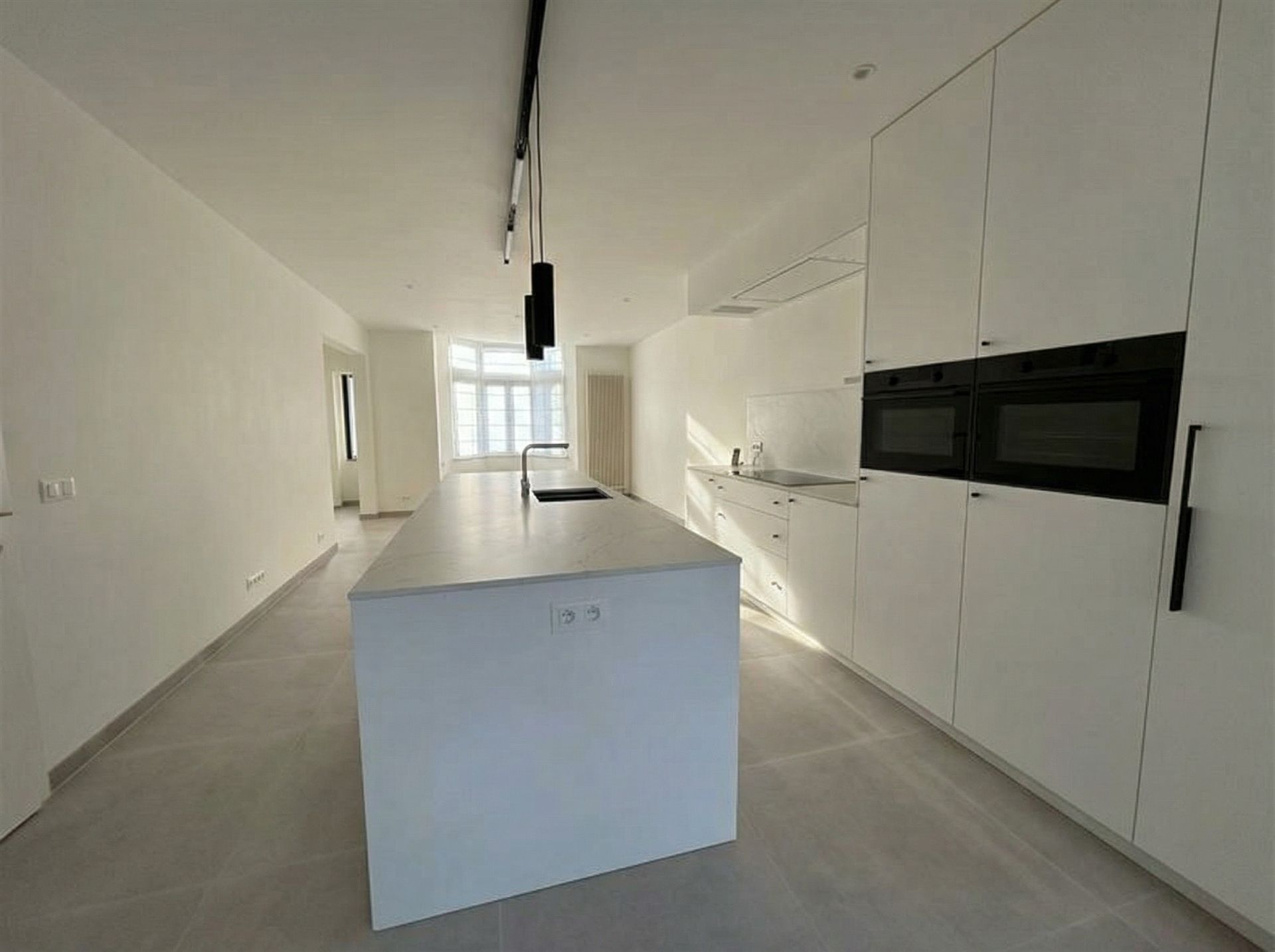 Volledig gereoveerde karakter woning met tuin nabij Brussel  foto 4