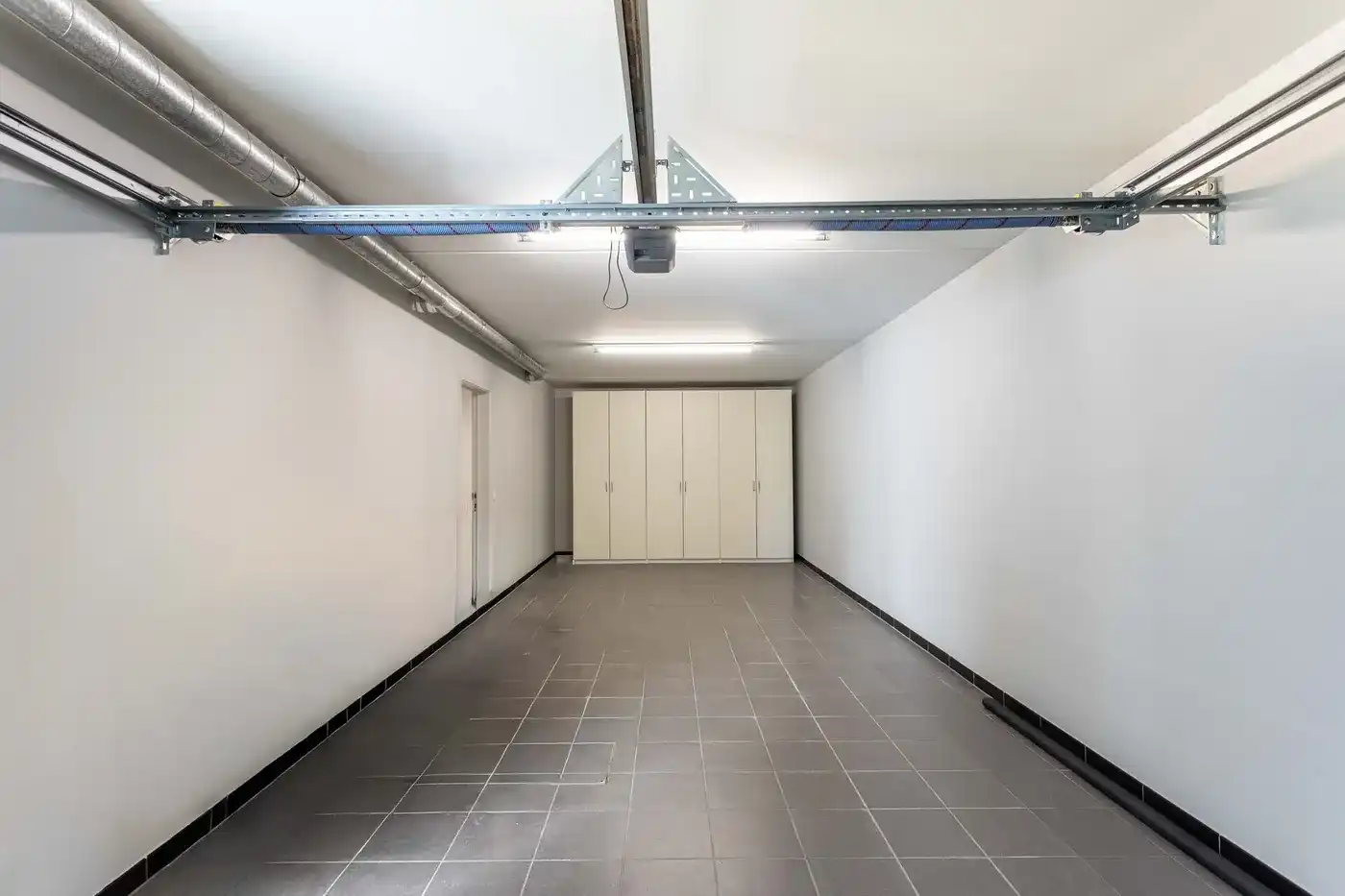 Instapklare parkwoning te huur in centrum van Zwevegem foto 20