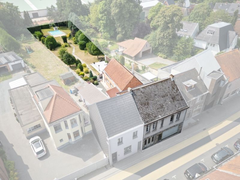 Ruime woning met 4 slaapkamers op 1752m² foto 5