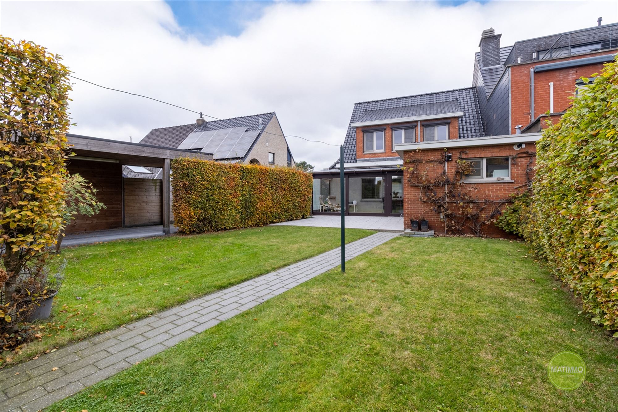 Instapklare gezinswoning met 3 slaapkamers in Mol foto 2