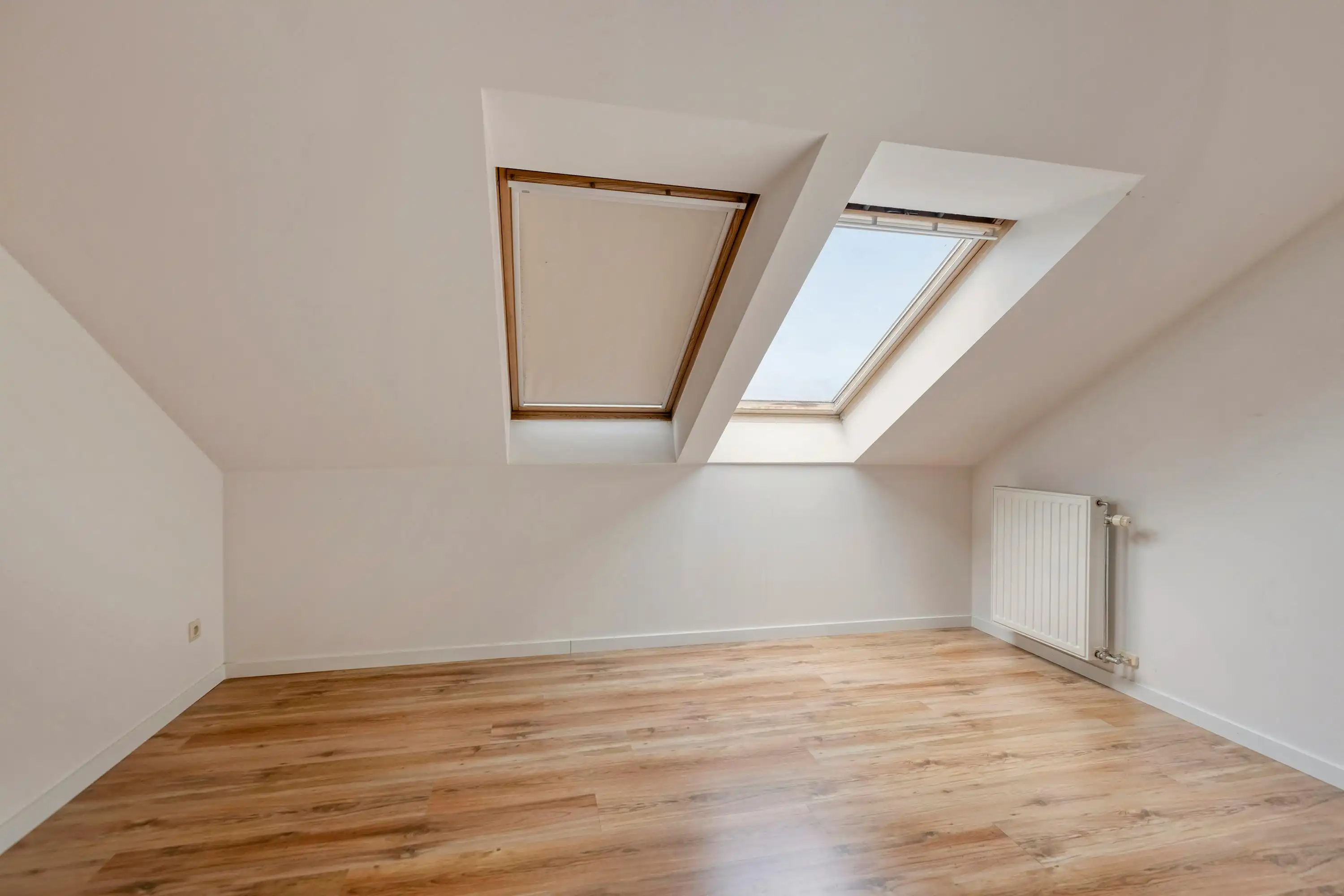 Centraal gelegen appartement met ruim terras en garagebox te Kuringen foto 14