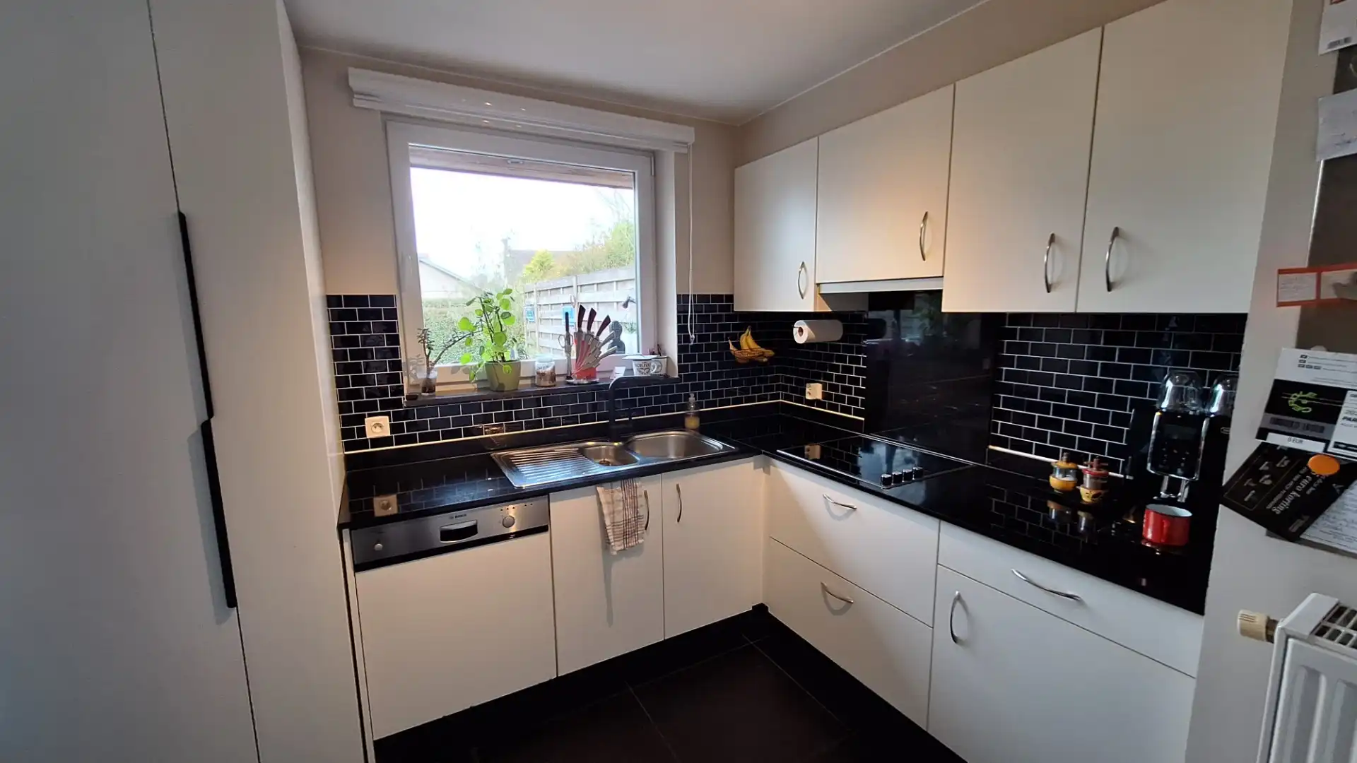 Instapklare, energiezuinige woning met topligging in Roeselare foto 4