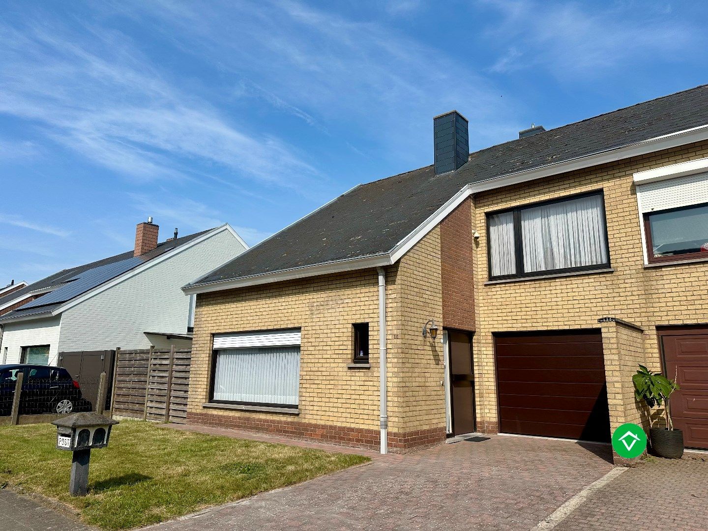 Hoofdfoto van de publicatie: Gezinswoning met 3 slaapkamers en inpandige garage te koop in de Mokker (Koekelare)