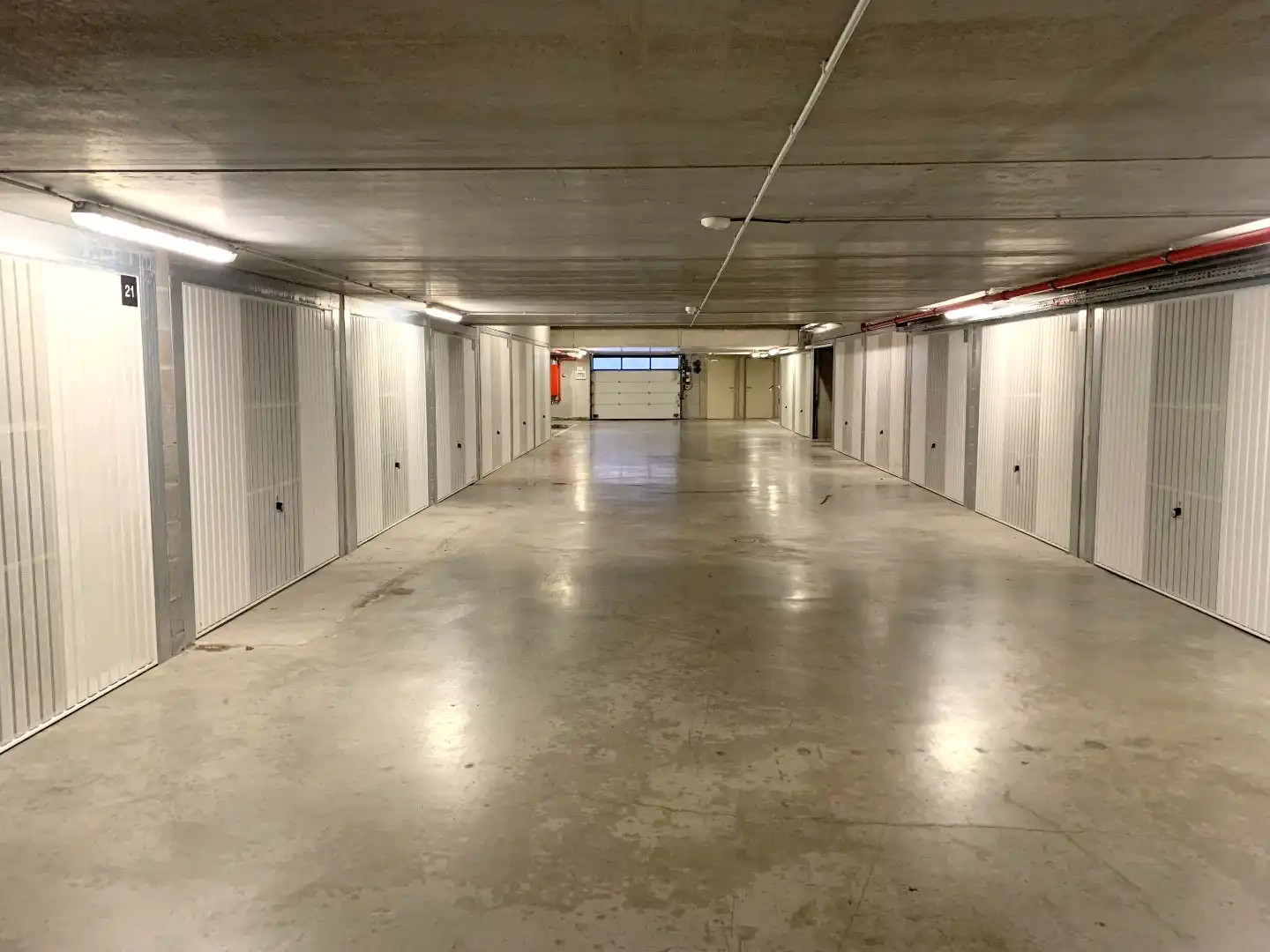 Garagebox G15 Theresianenhof Brugge centrum  foto 5