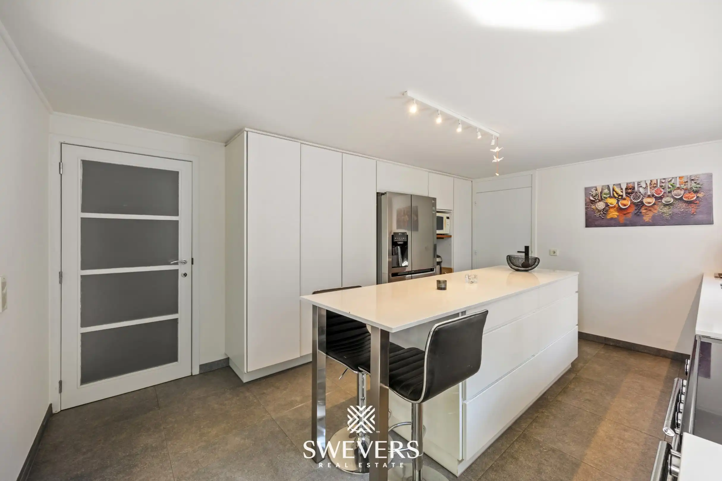 Instapklare open bebouwing met praktijkruimte, 5 slaapkamers en zuidgericht perceel foto 11