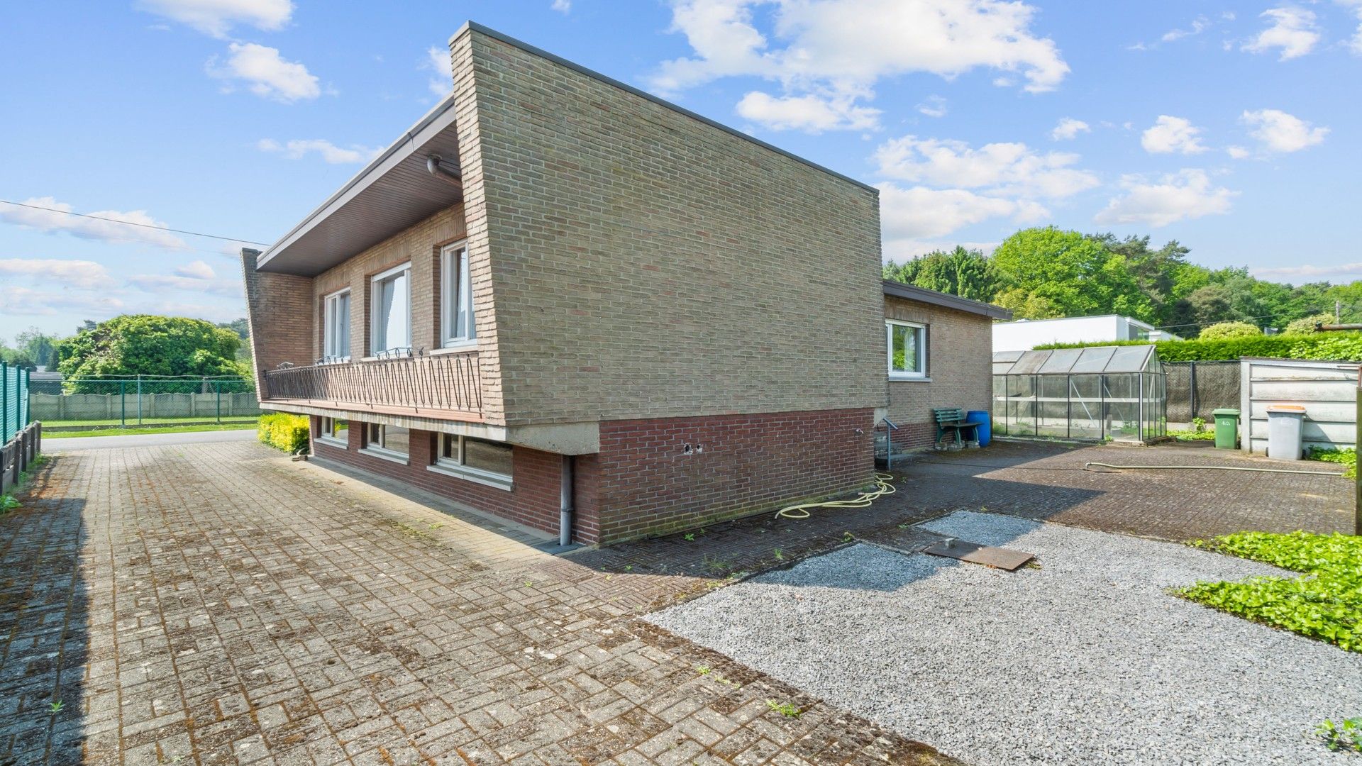 Gelijkvloerse woning met 3 slpkrs in As foto 21