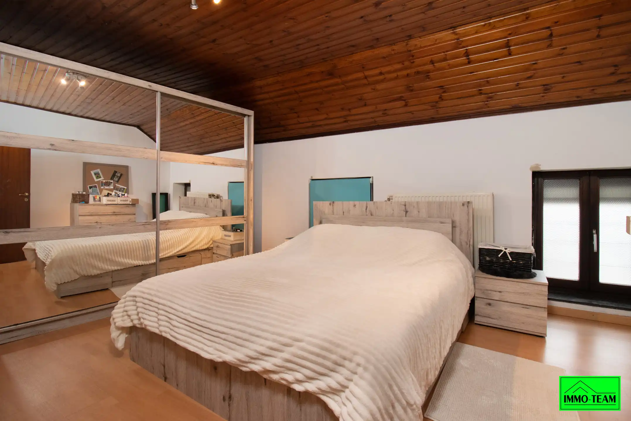 Gezellige 2-gevelwoning op gunstige locatie foto 11