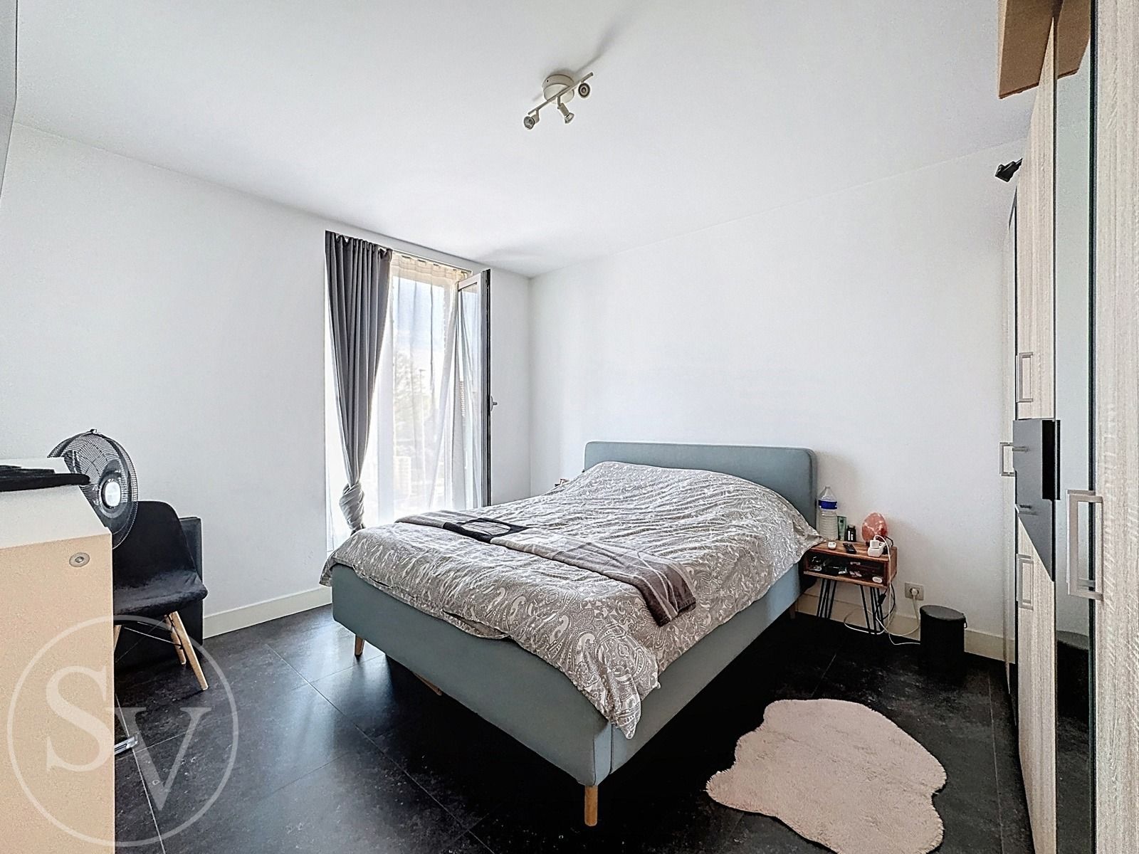 Duplex appartement met 2 slaapkamers. foto 9