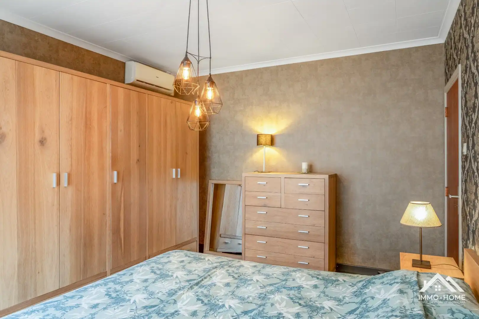 Instapklare vrijstaande bungalow in woonwijk!  foto 19