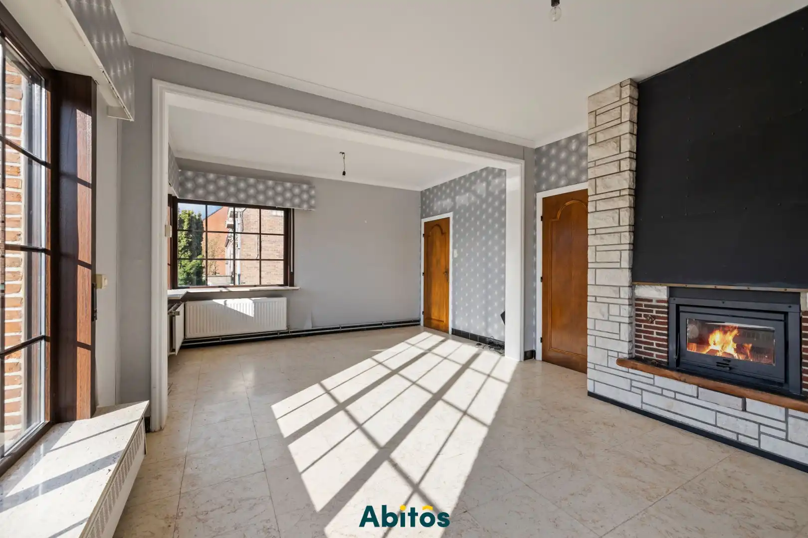 Villa met 3 slaapkamers en ruime garage in Beervelde, Lochristi foto 3