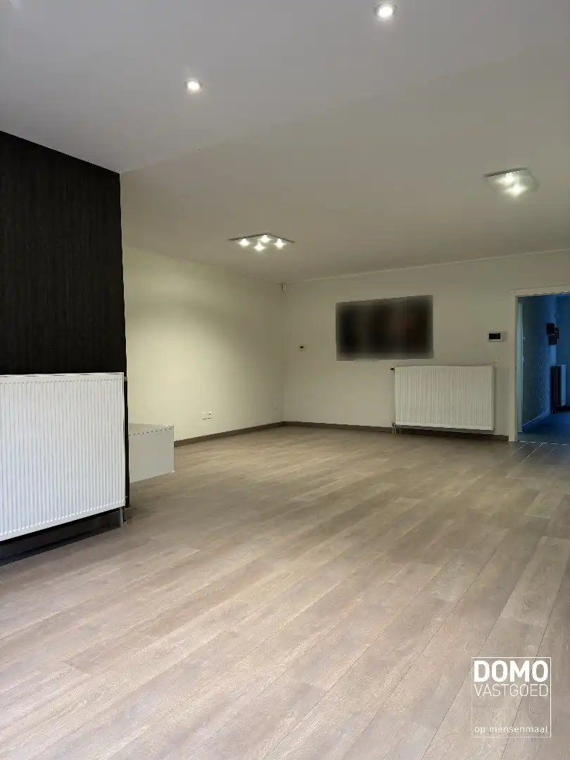 GEZELLIGE RIJWONING NABIJ HET CENTRUM VAN HASSELT foto 5