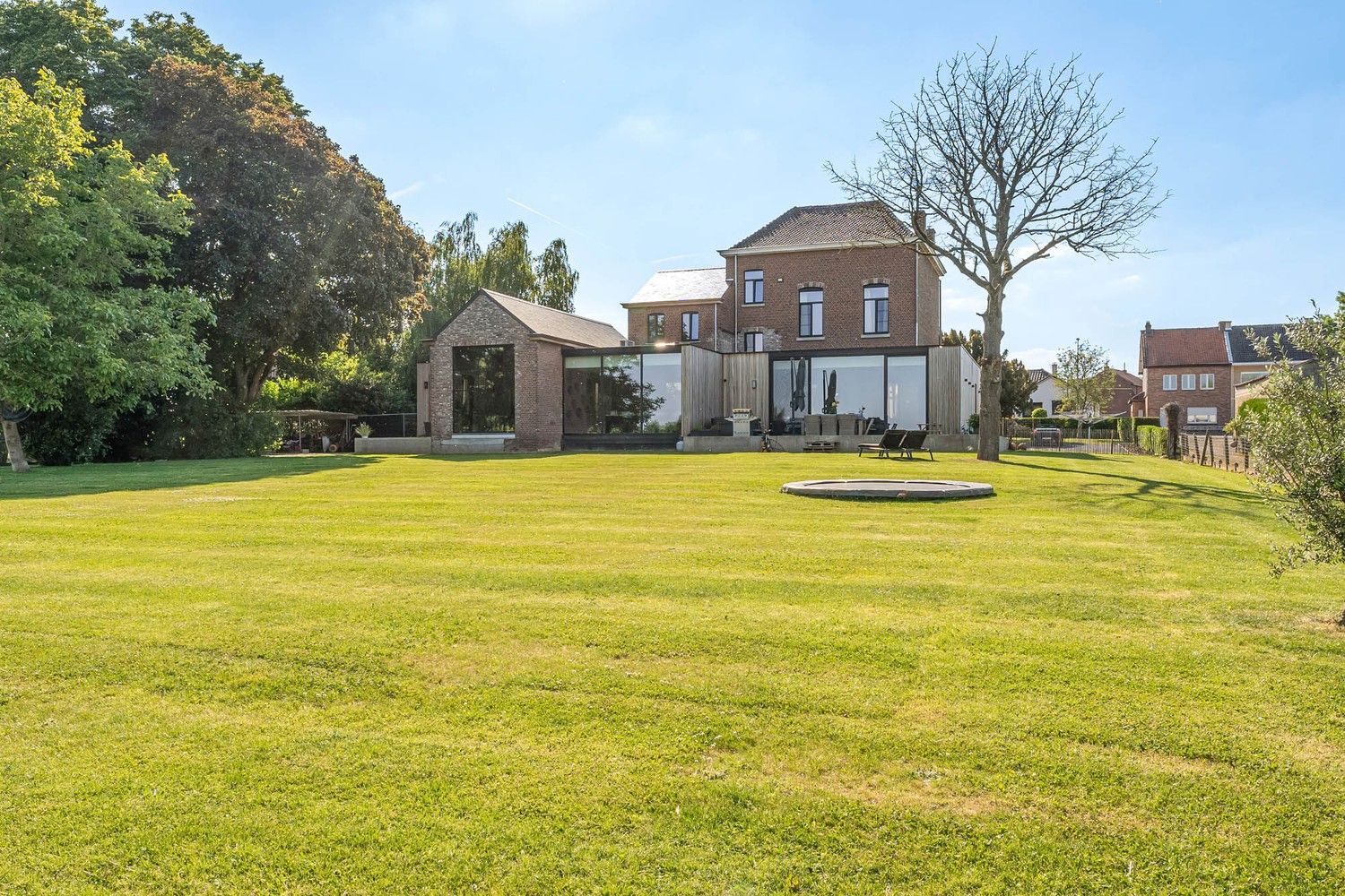 Karaktervol herenhuis met modern comfort in een groene, landelijke setting foto 36