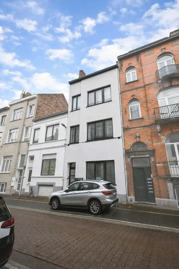 KNAP LICHTRIJK DUPLEX APPARTEMENT MET TERRAS NABIJ CENTRUM  foto 12