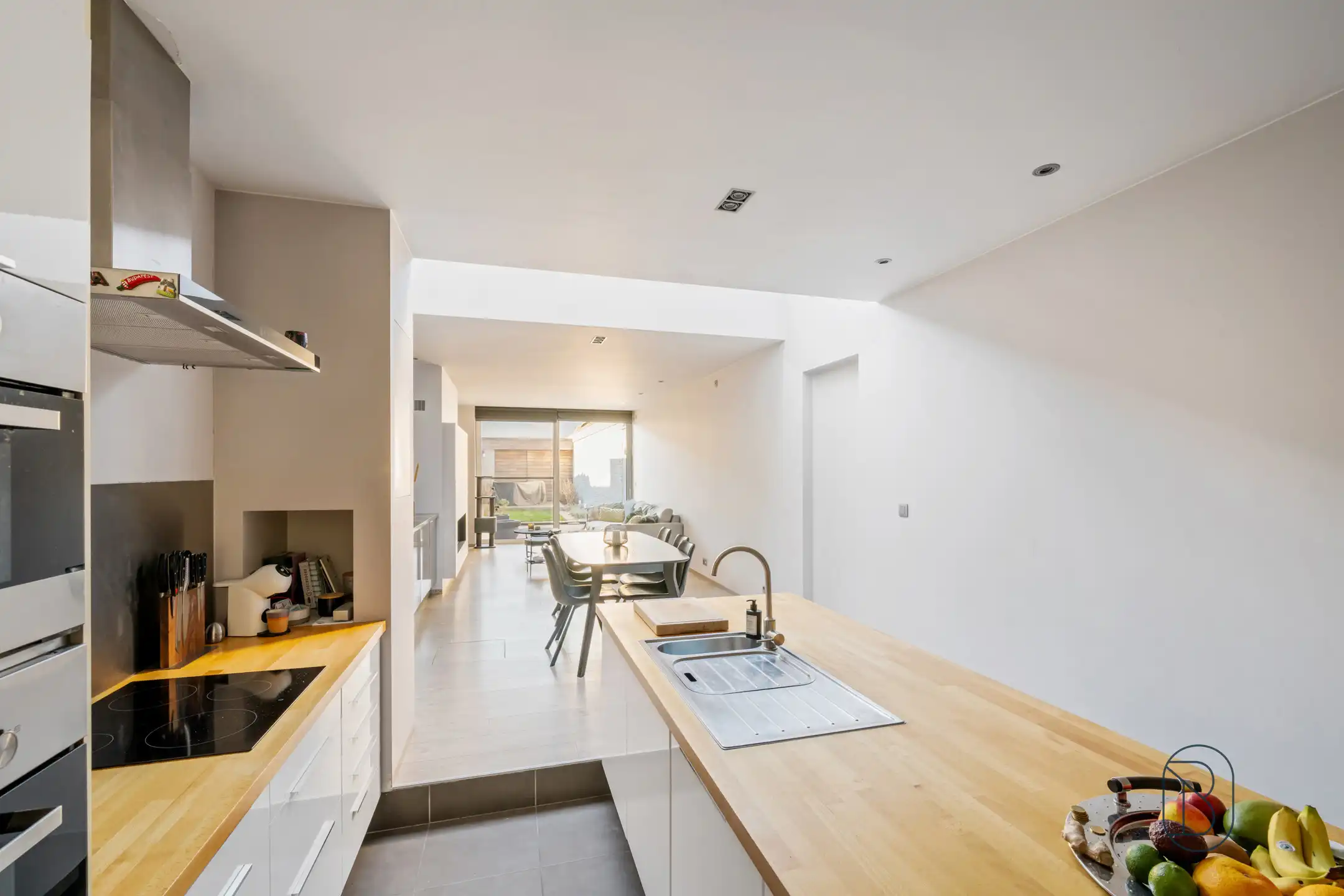 Leuke woning met stadstuin en EPC B, nabij centrum Kortrijk foto 8