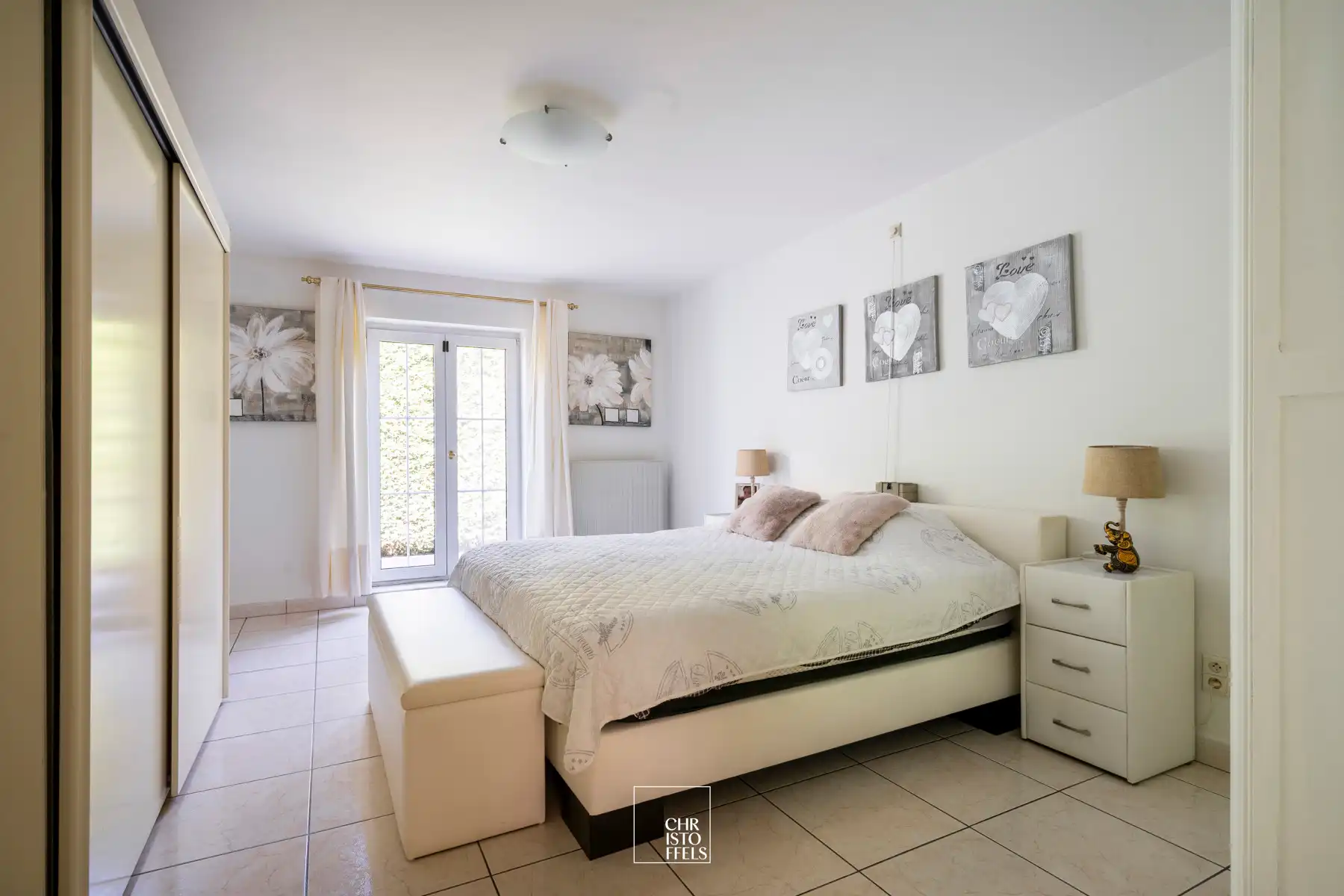 Charmante villa op een perceel van 1.136 m² in bosrijke omgeving foto 5