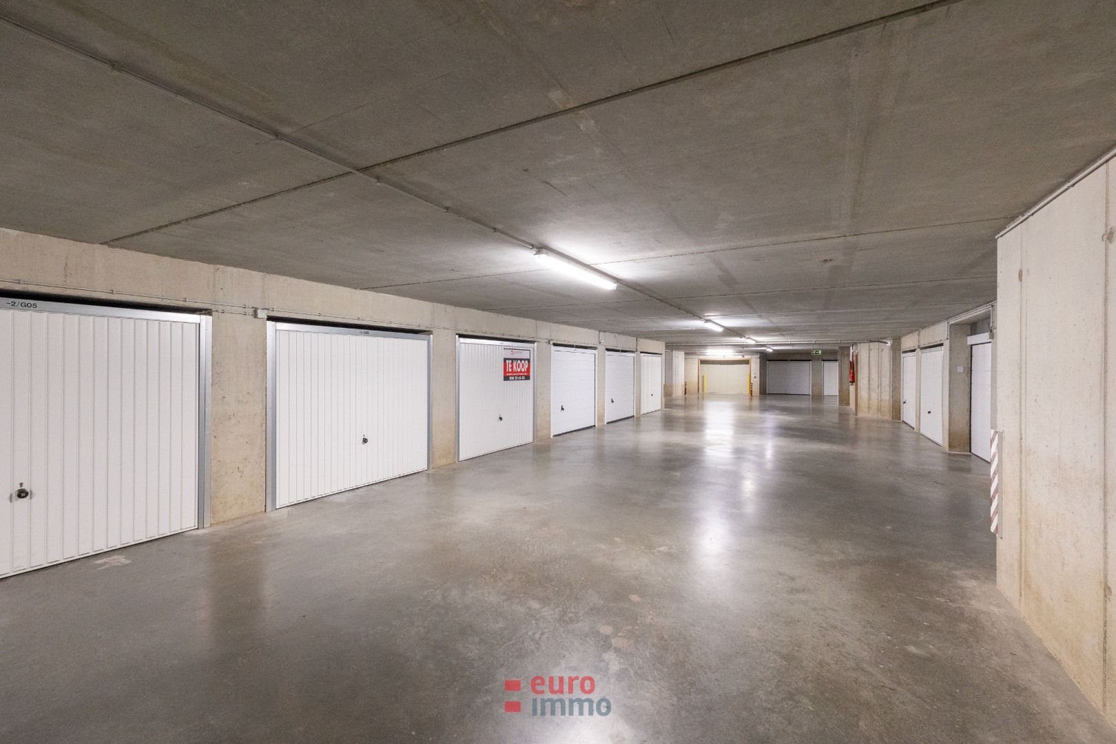 Goed gelegen garagebox aan het maritiem park foto 4
