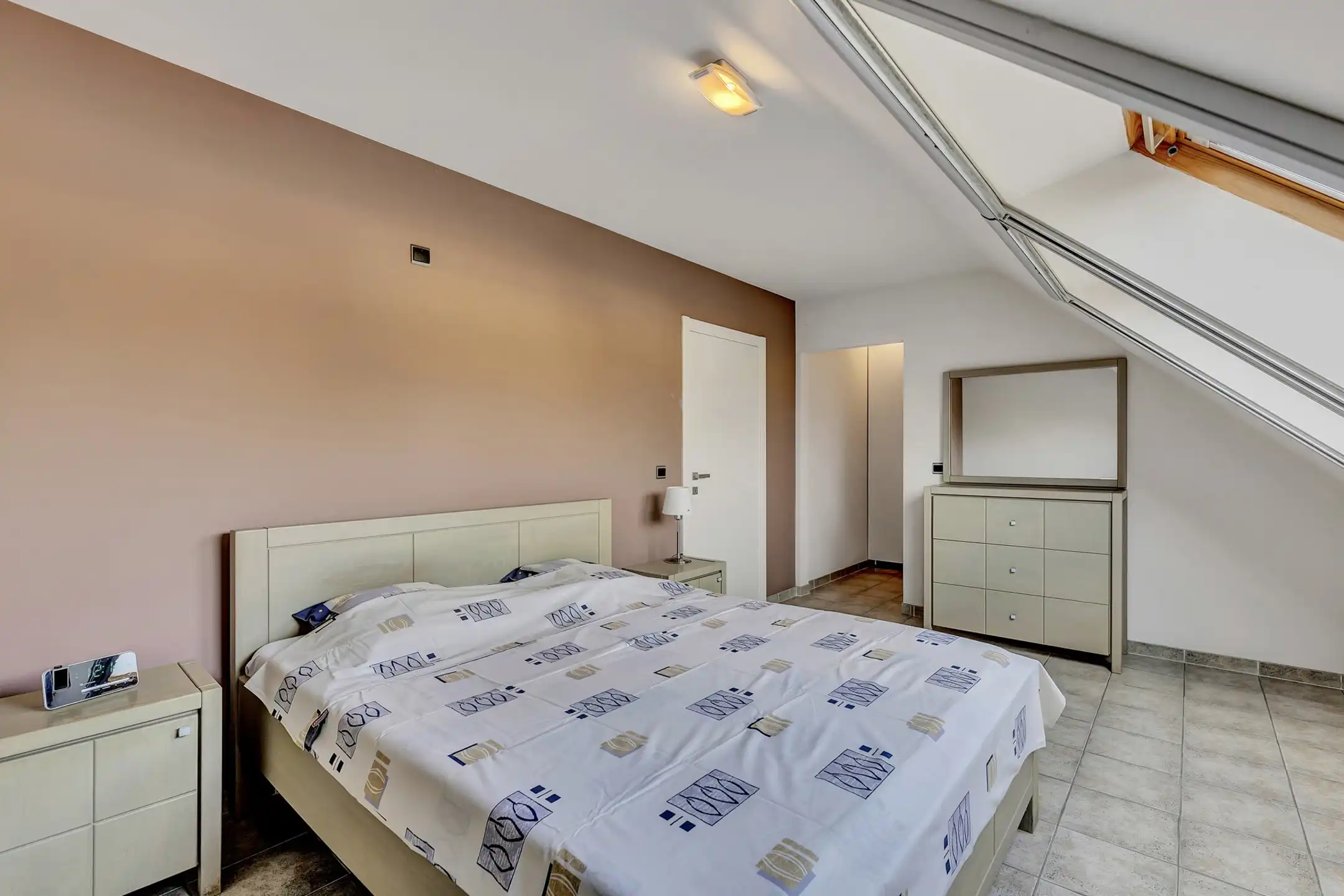 Instapklare en energiezuinige bel-étagewoning foto 18