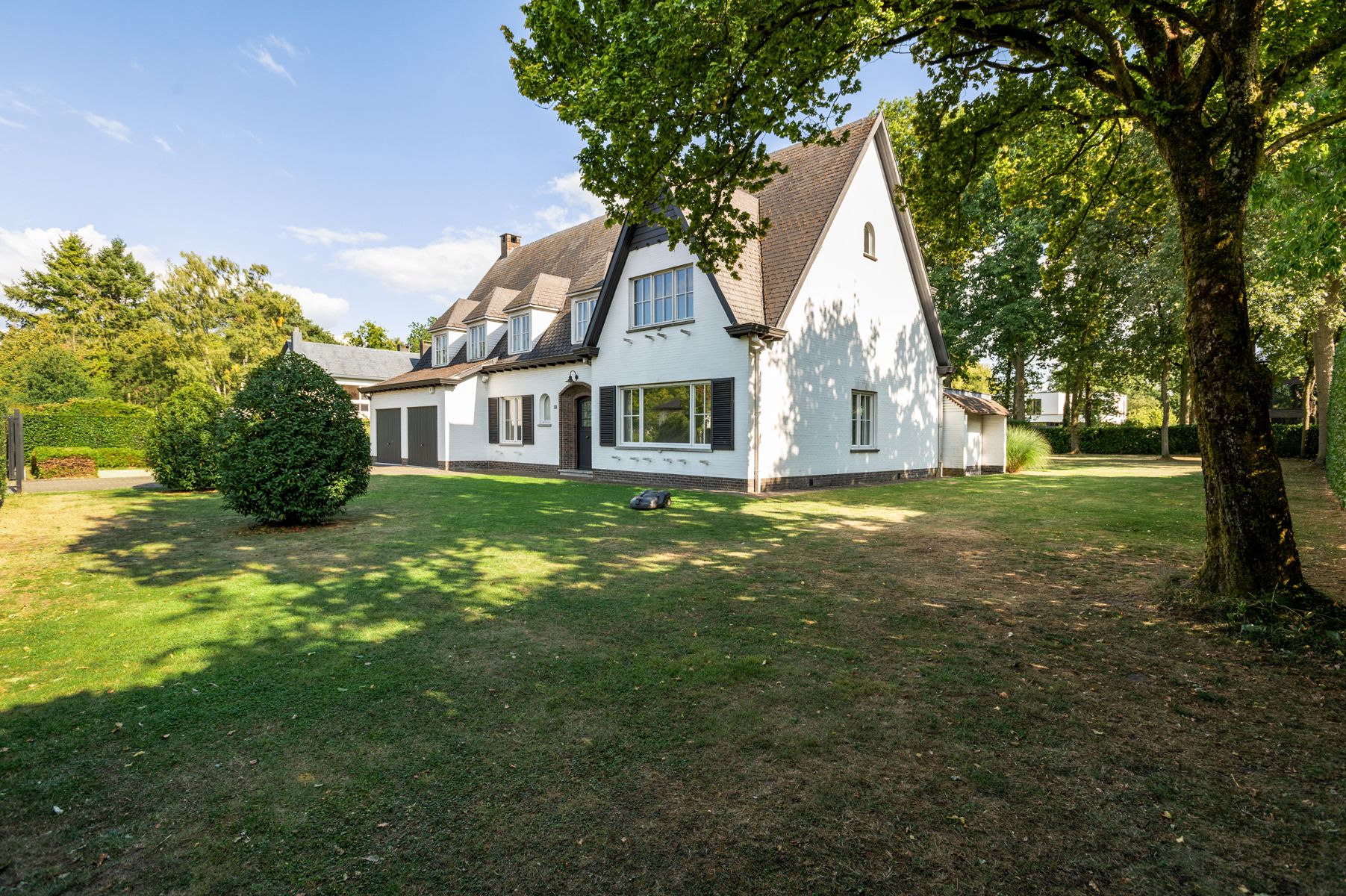 Ruime klassieke villa met zuid-tuin op toplocatie ! foto 31