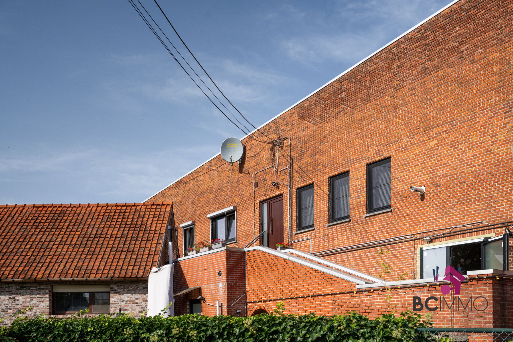 Instapklaar appartement met 3 slaapkamers te koop in Genk  foto 2