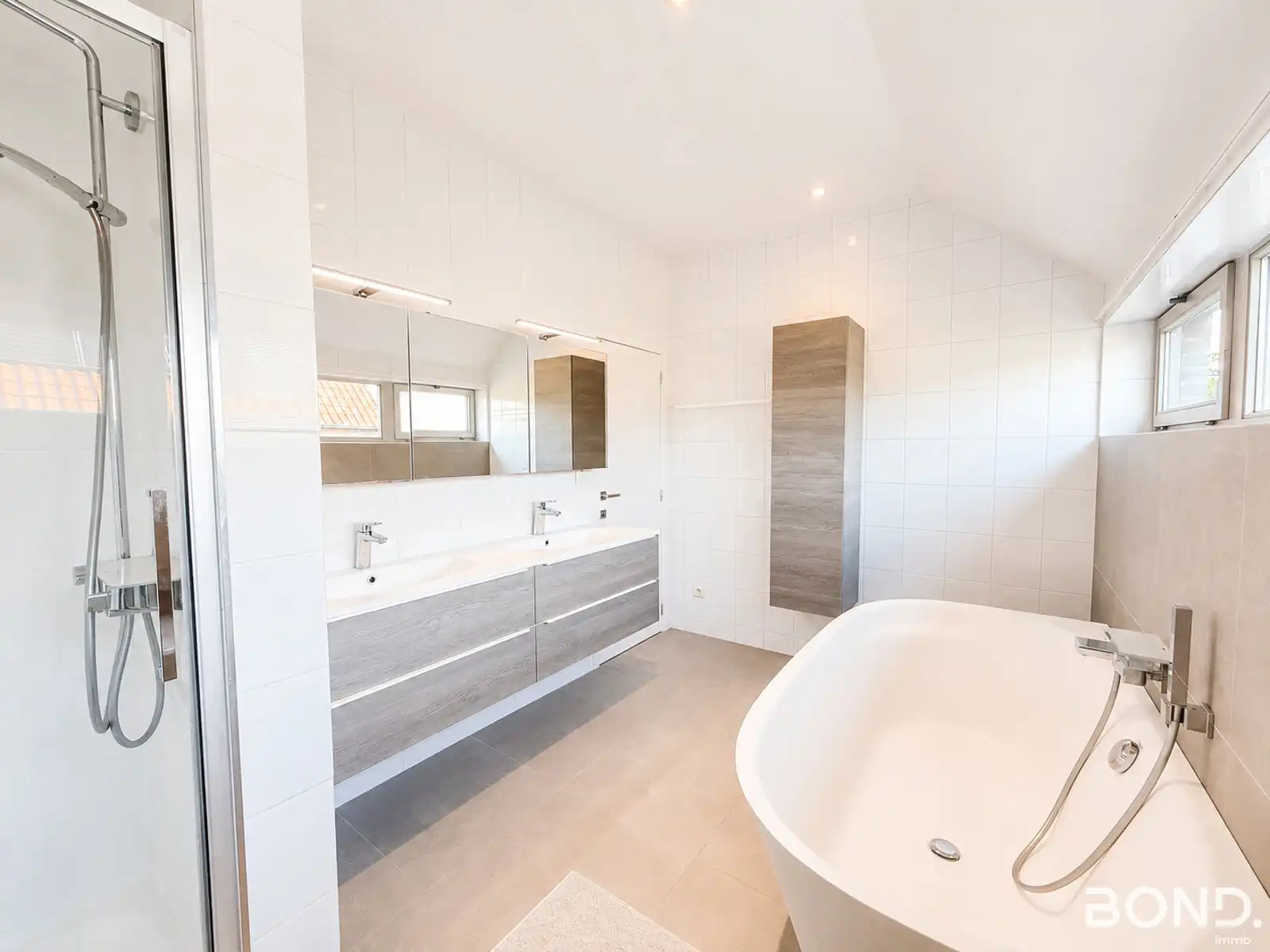 Instapklare en energiezuinige villa op toplocatie foto 21