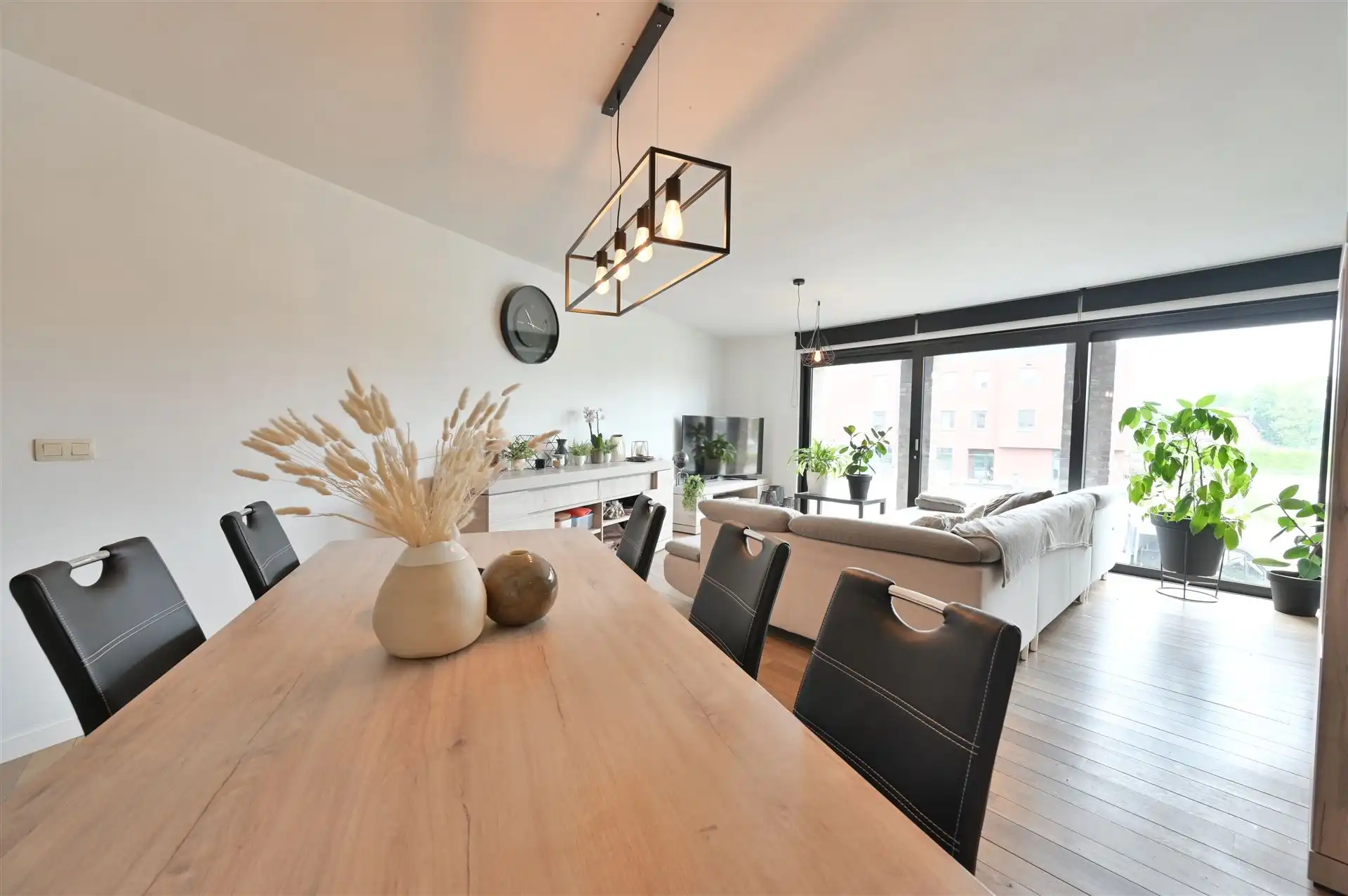 Ruime duplex met drie slaapkamers in centrum Herselt foto 6